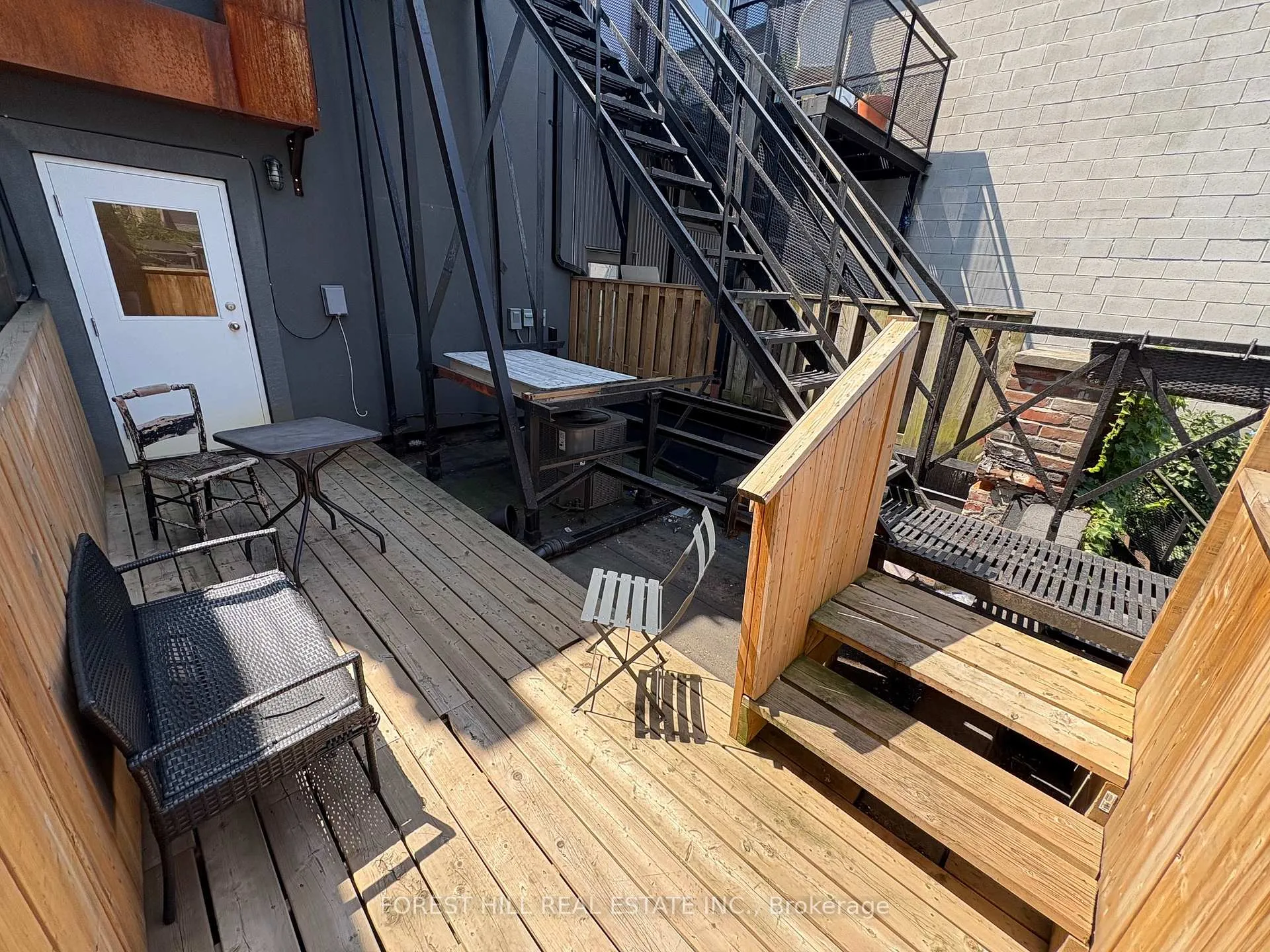 Photo 9 of Unit B, 756 Queen Street, Toronto, Trinity-Bellwoods — HOMEH