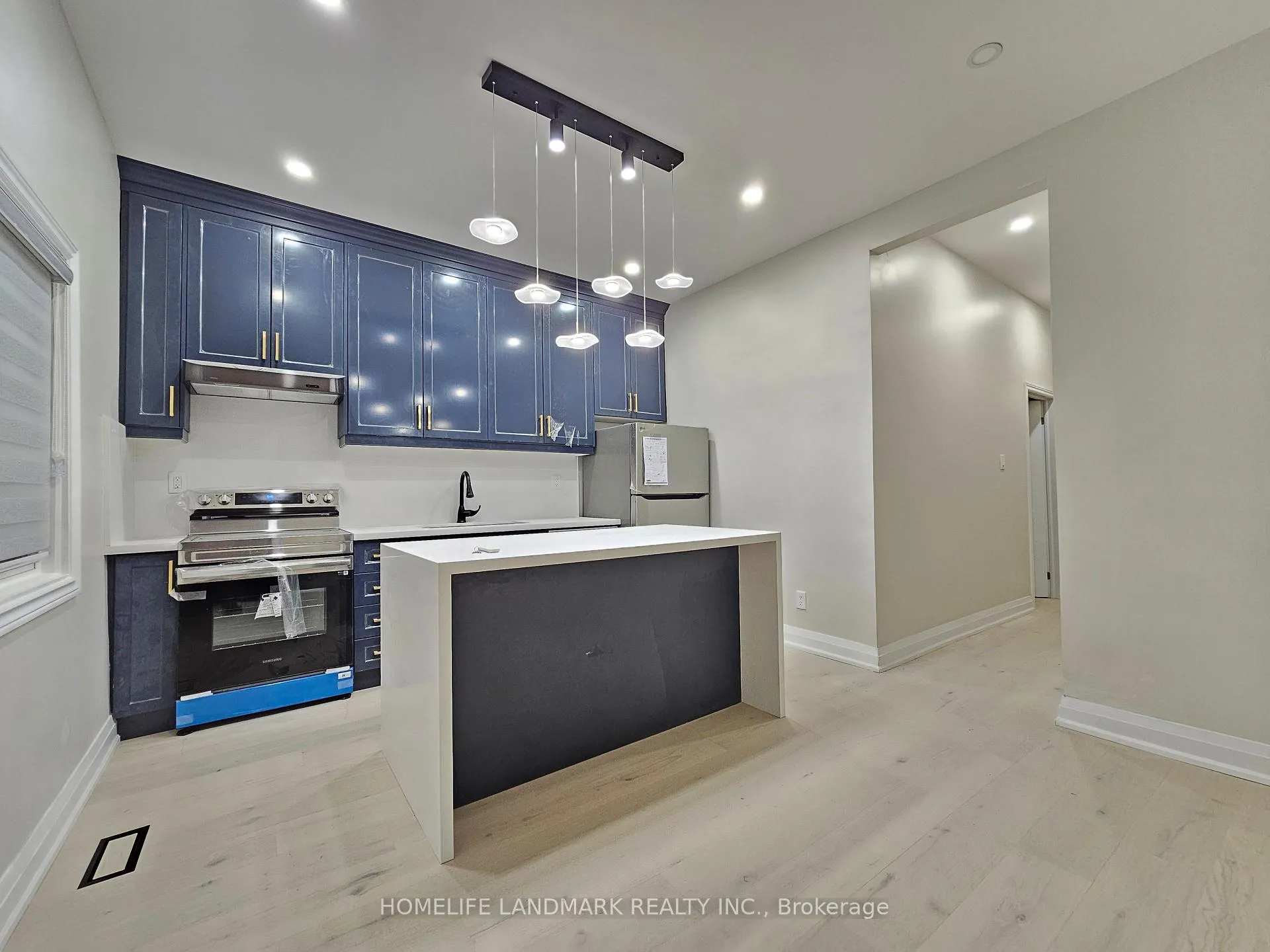 Photo 2 of 241 Munro Street, Toronto, South Riverdale — HOMEH