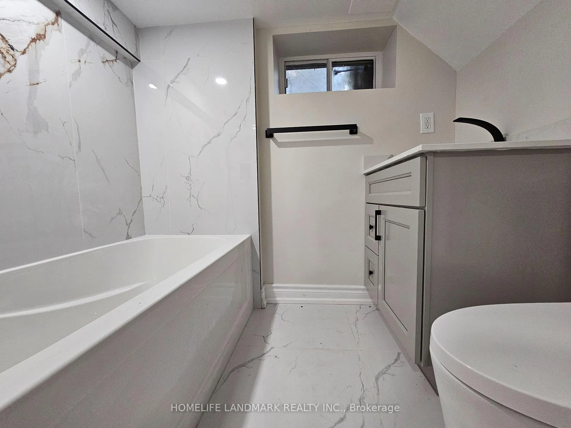 Photo 8 of 241 Munro Street, Toronto, South Riverdale — HOMEH