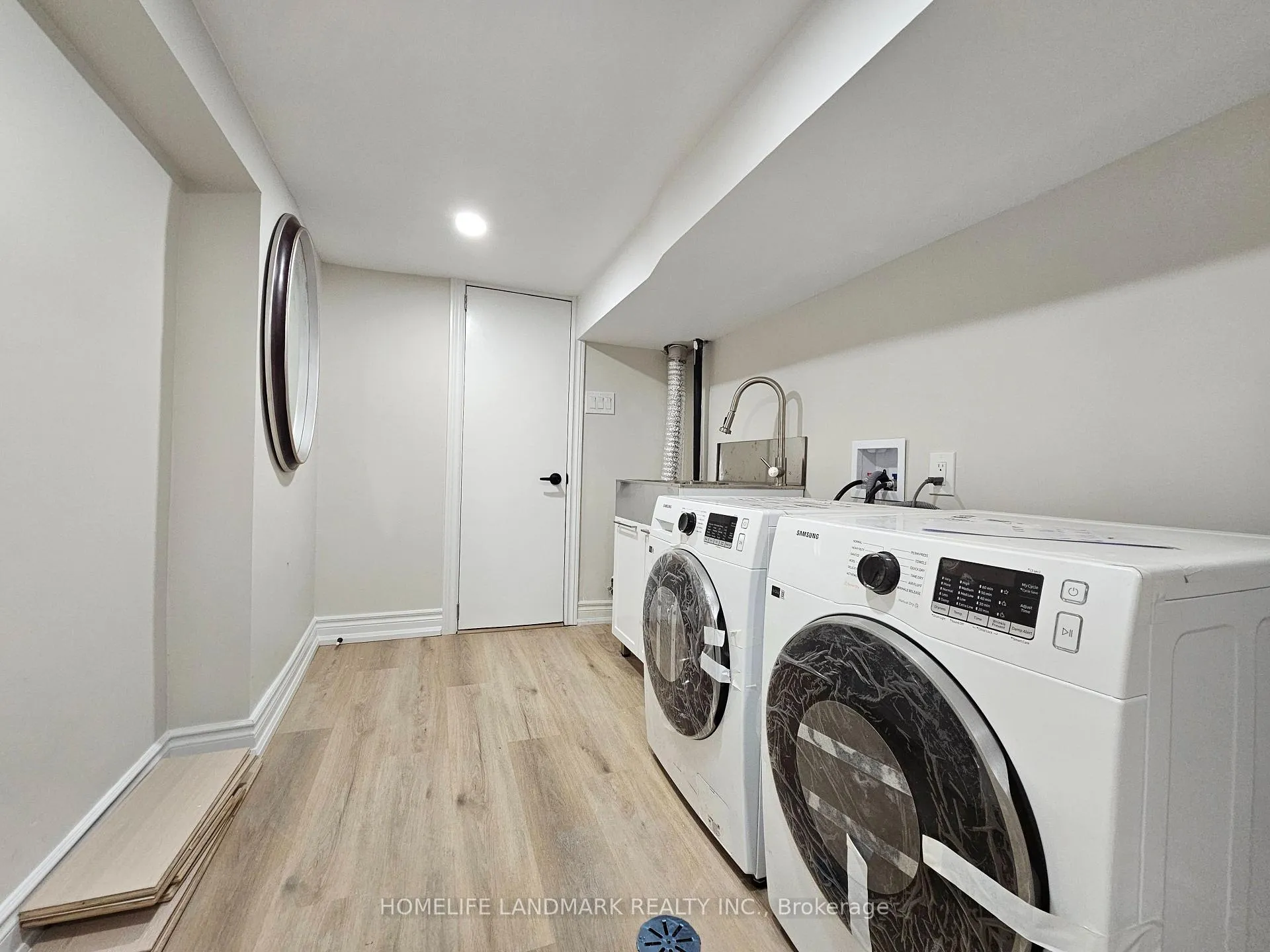 Photo 12 of 241 Munro Street, Toronto, South Riverdale — HOMEH