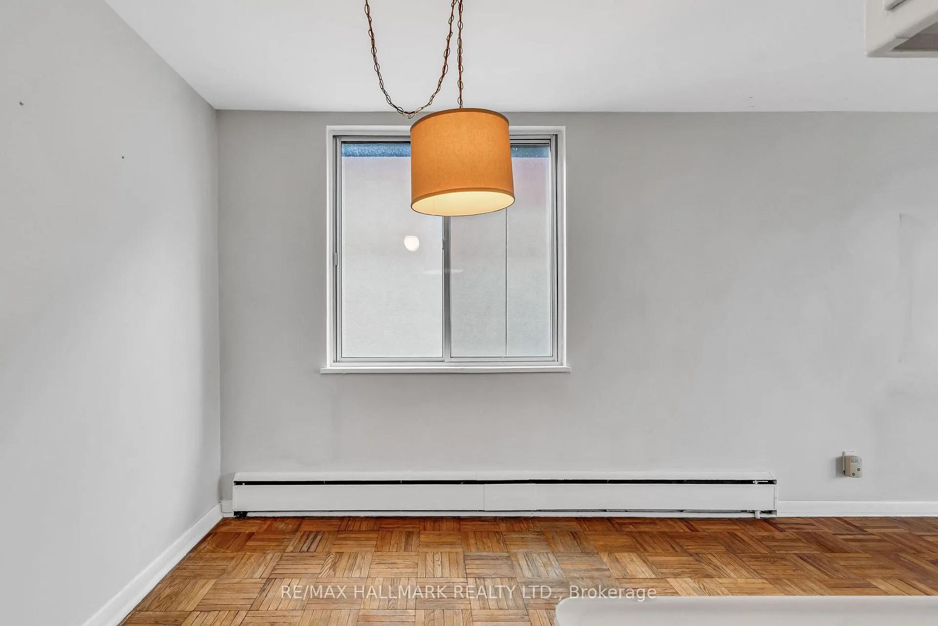 Photo 13 of Unit 7, 18 Kenrae Road, Toronto, Leaside — HOMEH