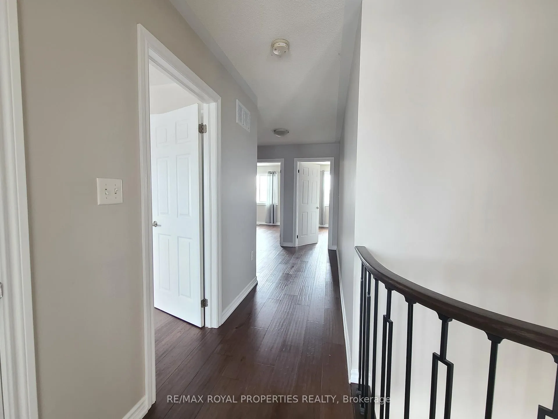 Photo 12 of 29 Roy Rainy Avenue, Markham, Wismer — HOMEH