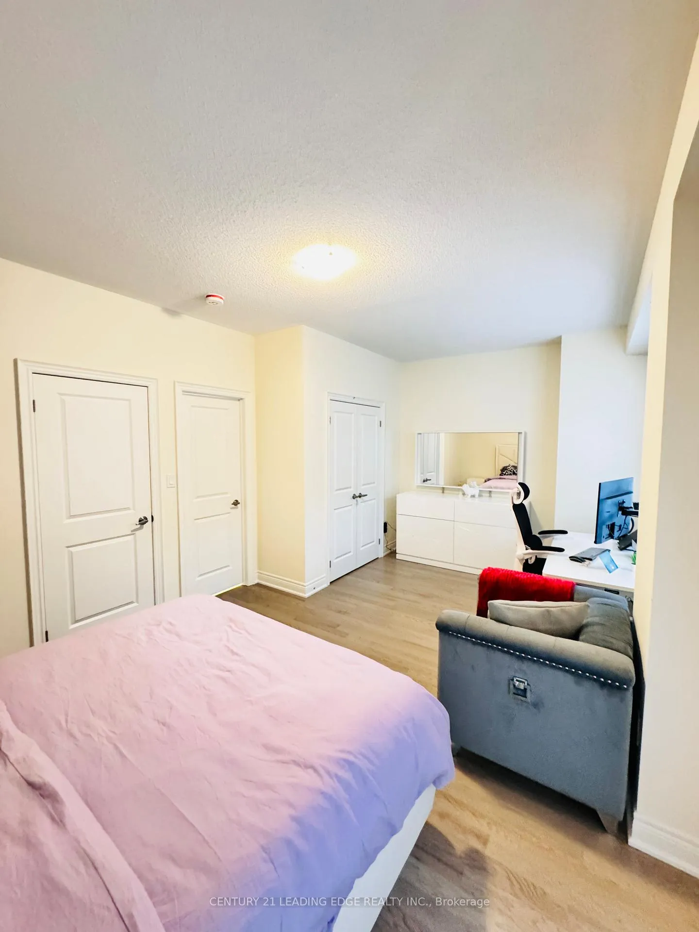 Photo 12 of 18 Thomas Hope Lane, Markham, Cedarwood — HOMEH