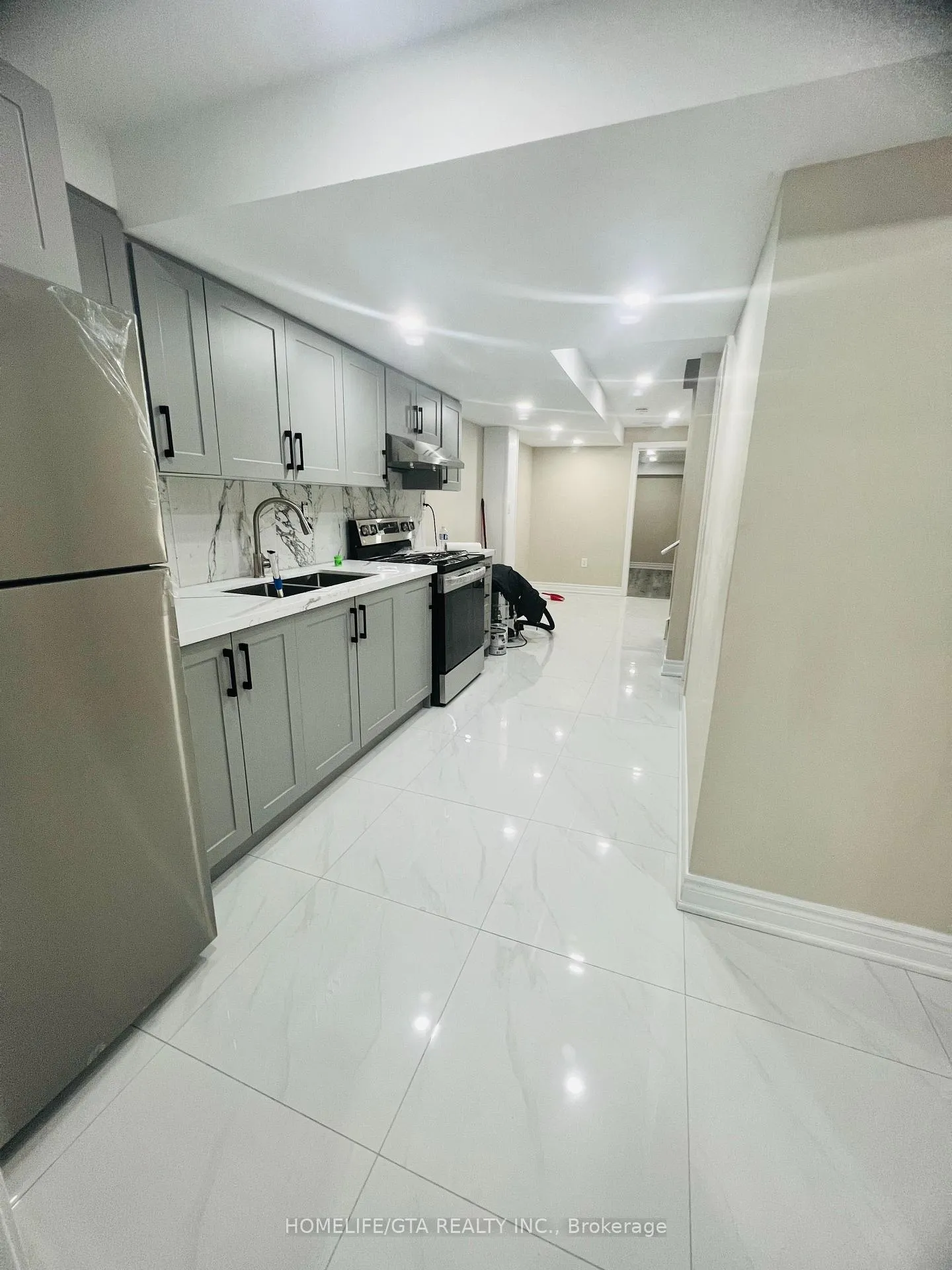 Photo 6 of Unit Bsmt, 347 Kirkham Drive, Markham, Cedarwood — HOMEH