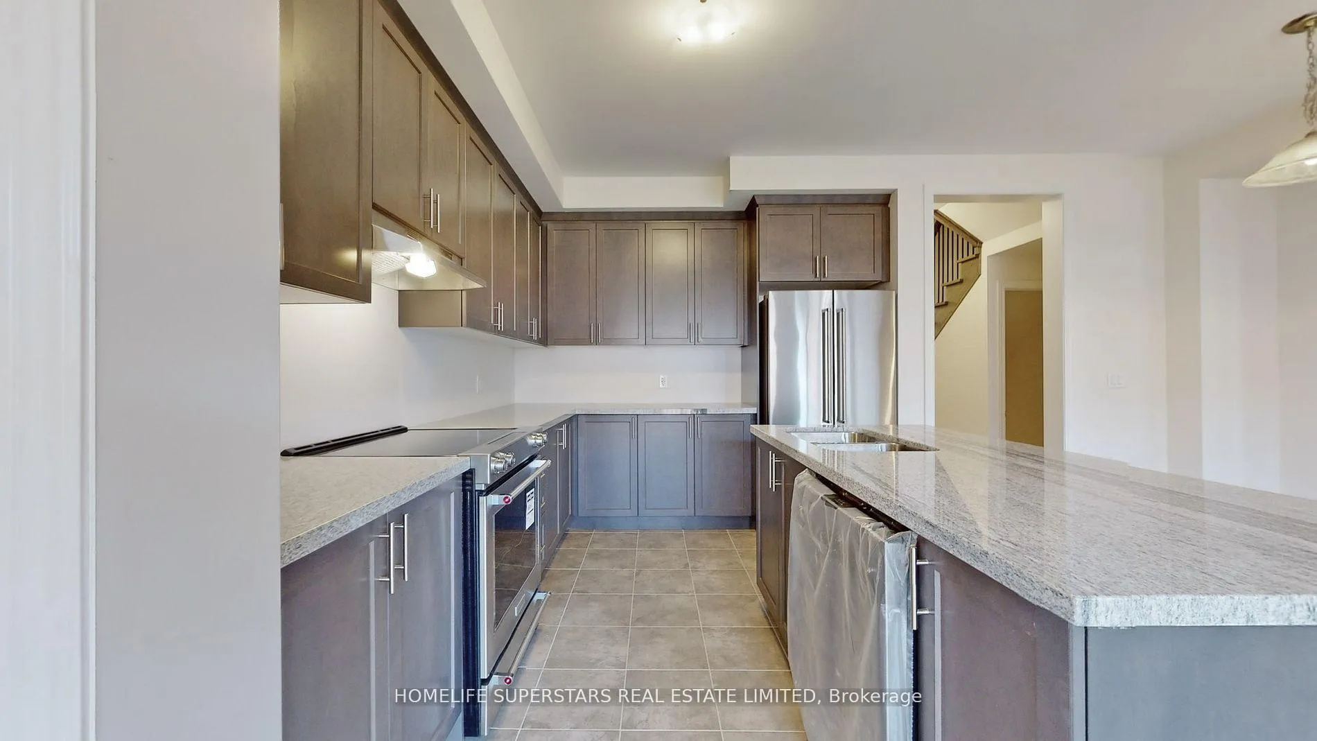 Photo 8 of 1065 Garner Road E, Hamilton, Ancaster — HOMEH