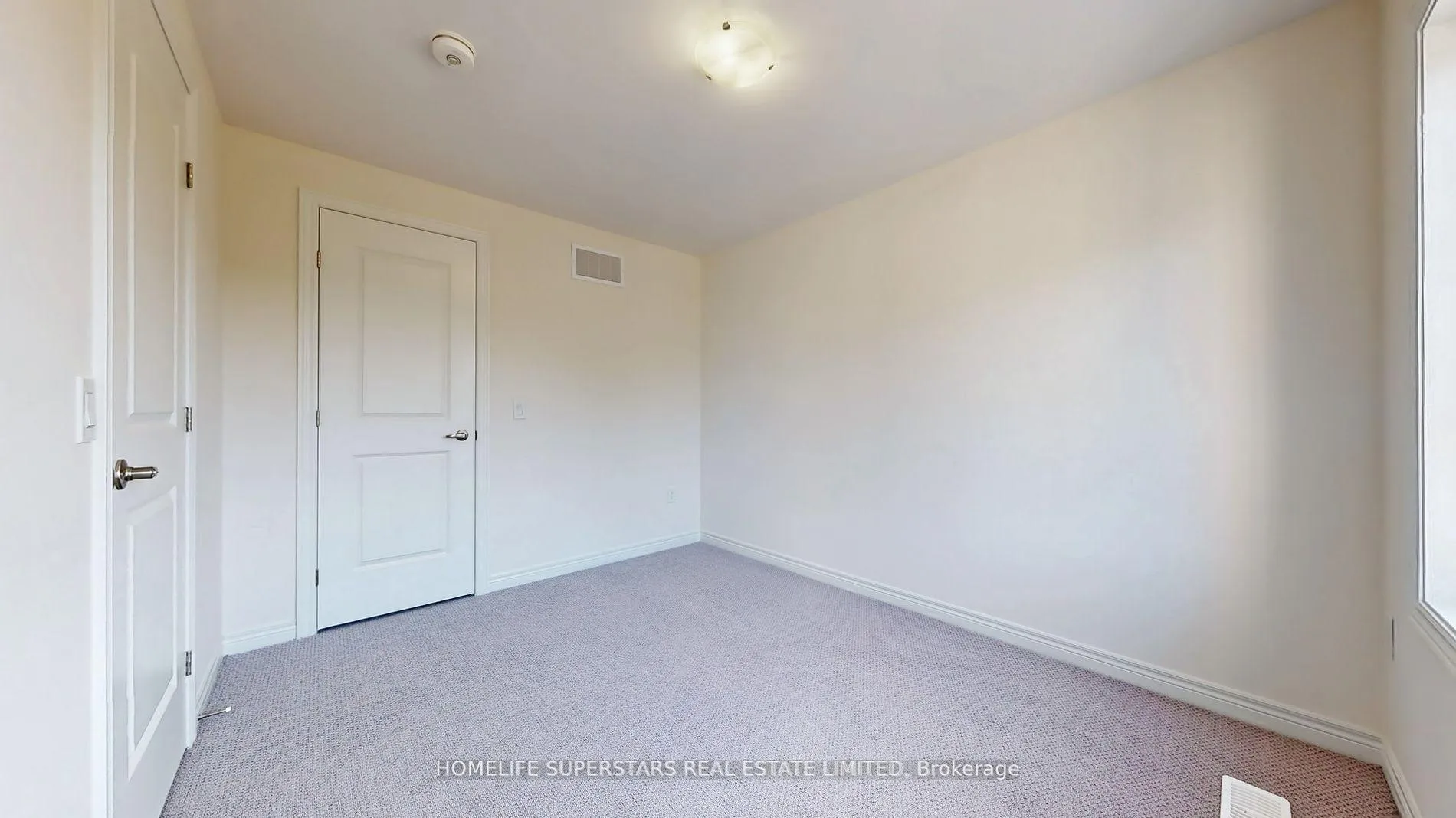 Photo 18 of 1065 Garner Road E, Hamilton, Ancaster — HOMEH
