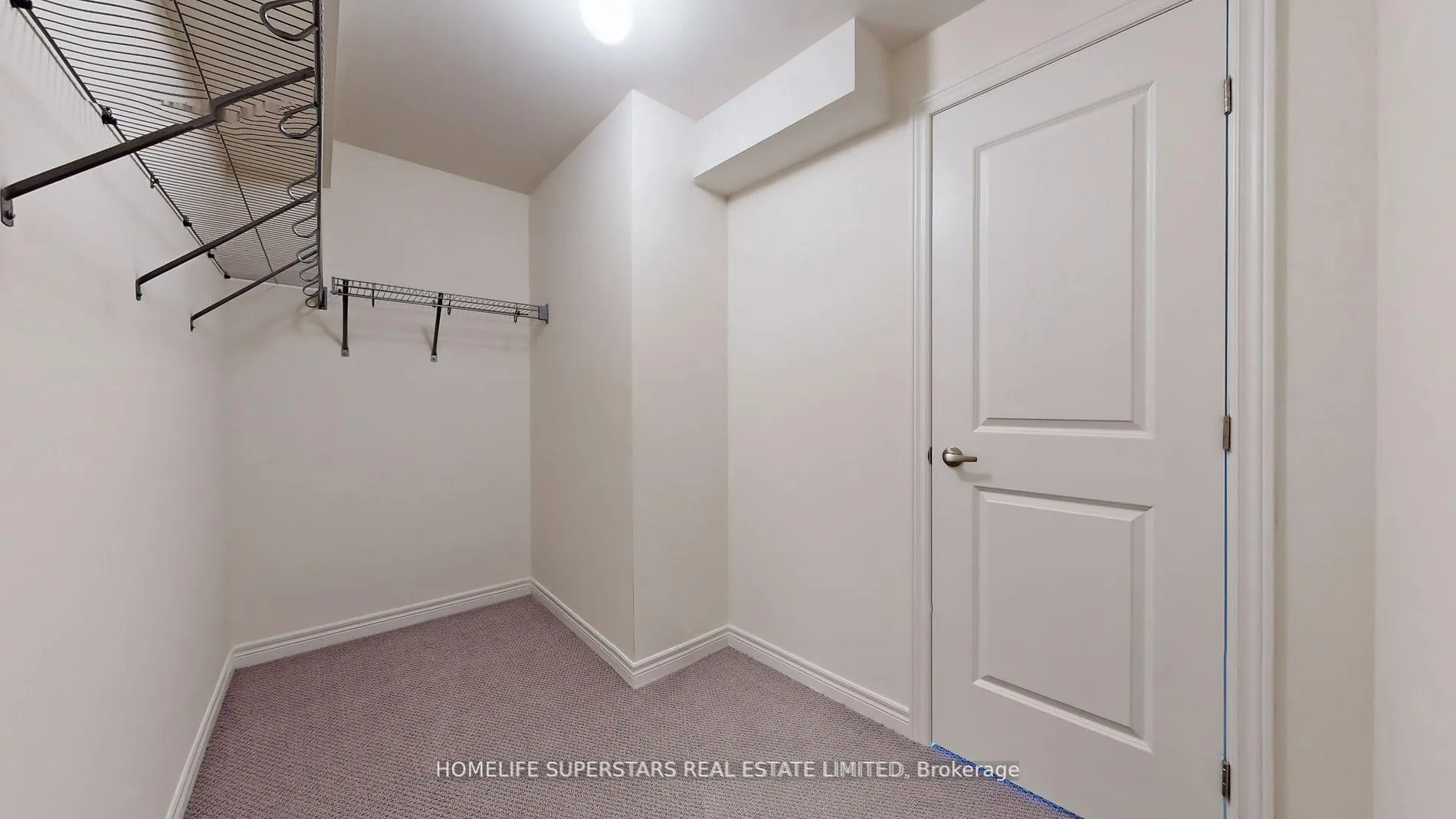 Photo 24 of 1065 Garner Road E, Hamilton, Ancaster — HOMEH