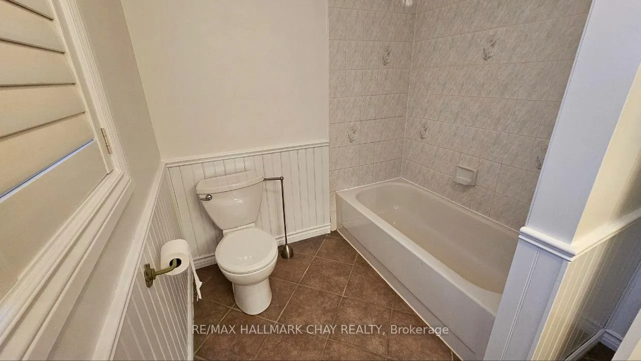 Photo 22 of 54 Ward Drive, Barrie, Painswick North — HOMEH