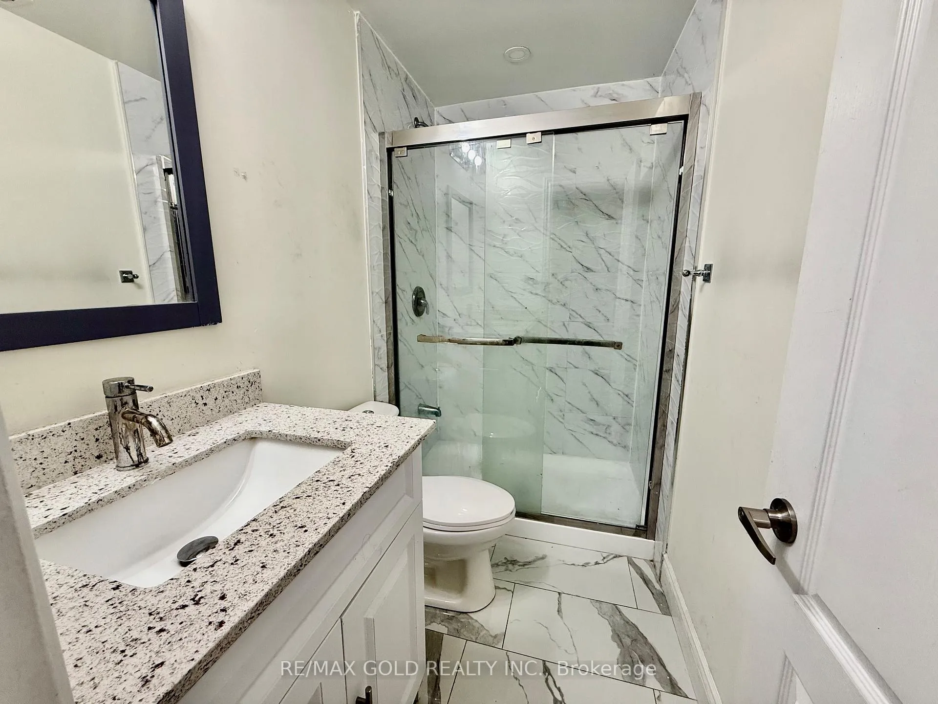 Photo 12 of 14 Divers Road, Brampton, Northwest Brampton — HOMEH