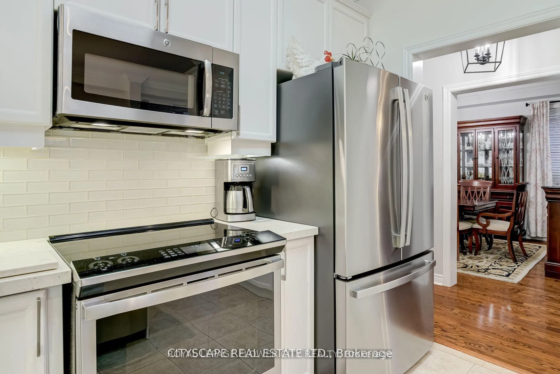 Photo 8 of 24 Spicebush Terrace, Brampton, Credit Valley — HOMEH