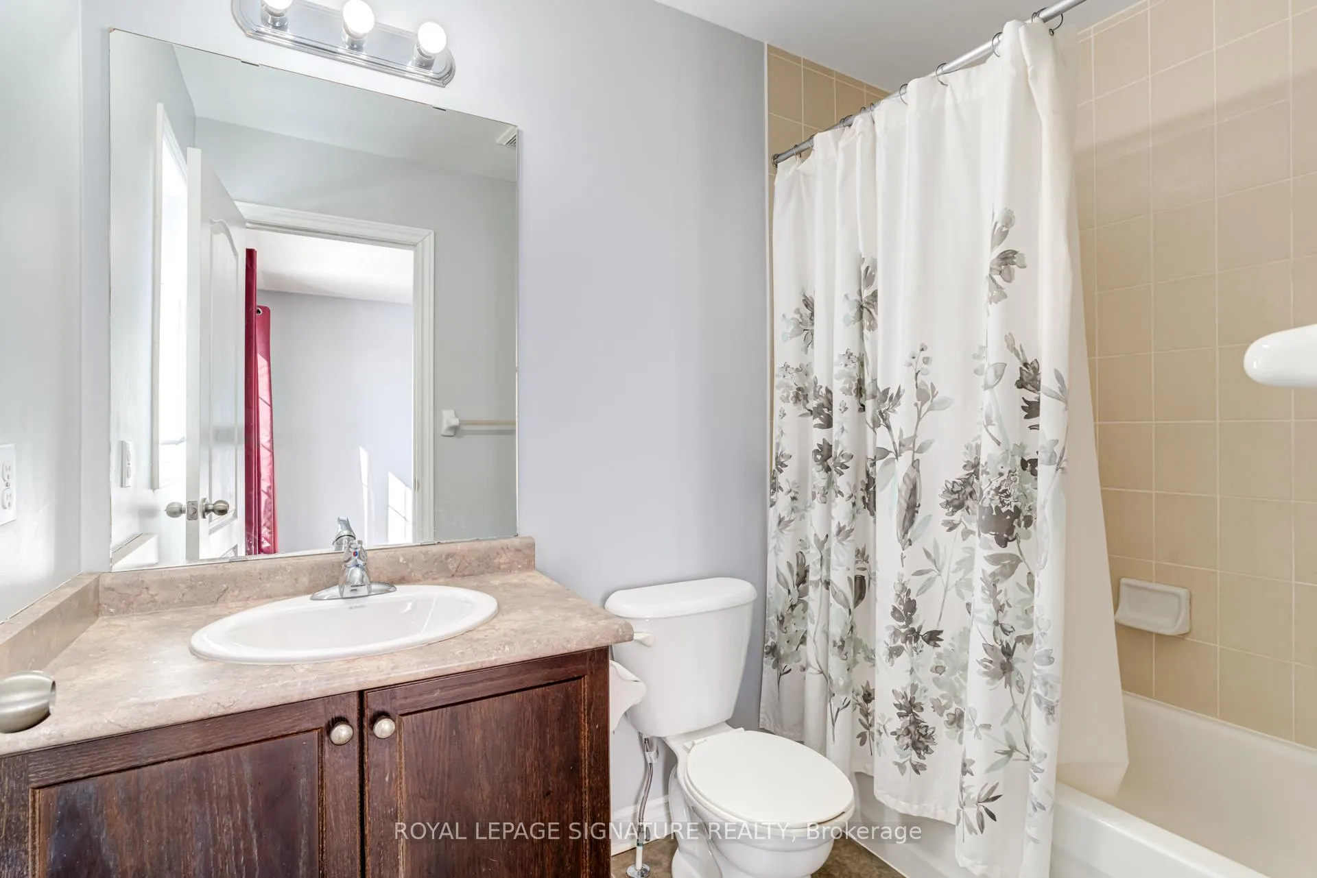 Photo 17 of 51 Beckett Crescent, Clarington, Courtice — HOMEH