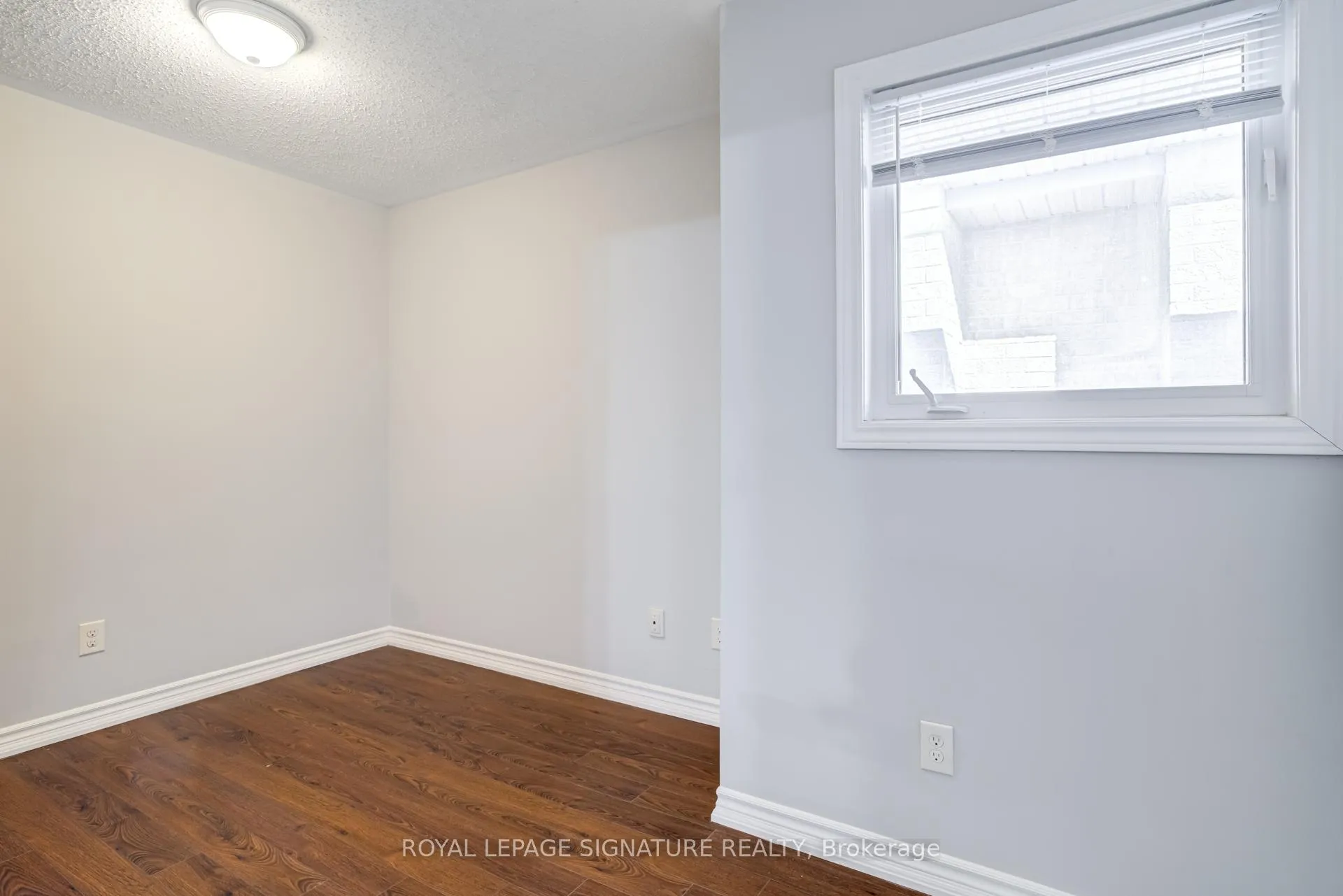 Photo 18 of 51 Beckett Crescent, Clarington, Courtice — HOMEH