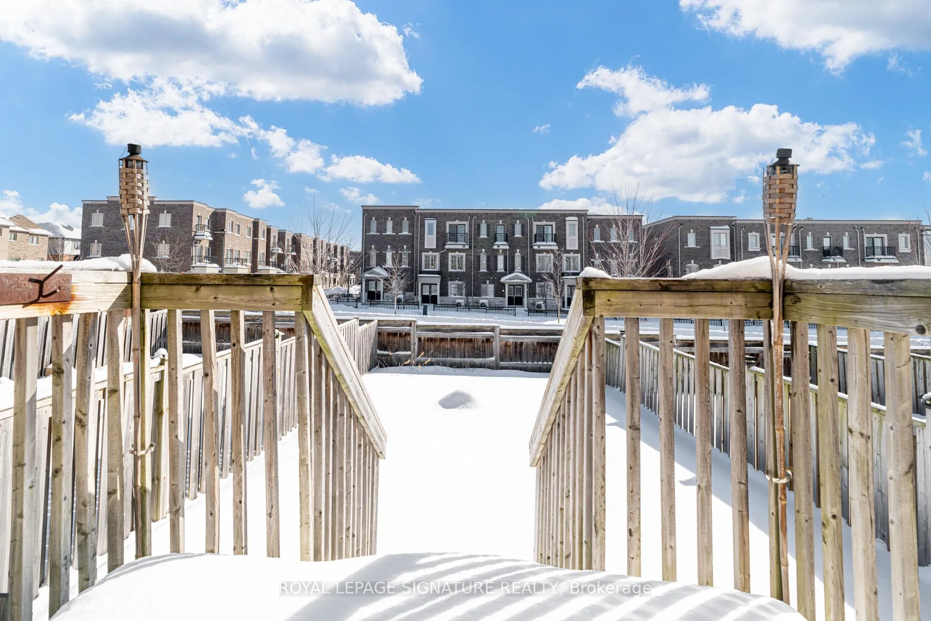 Photo 28 of 51 Beckett Crescent, Clarington, Courtice — HOMEH
