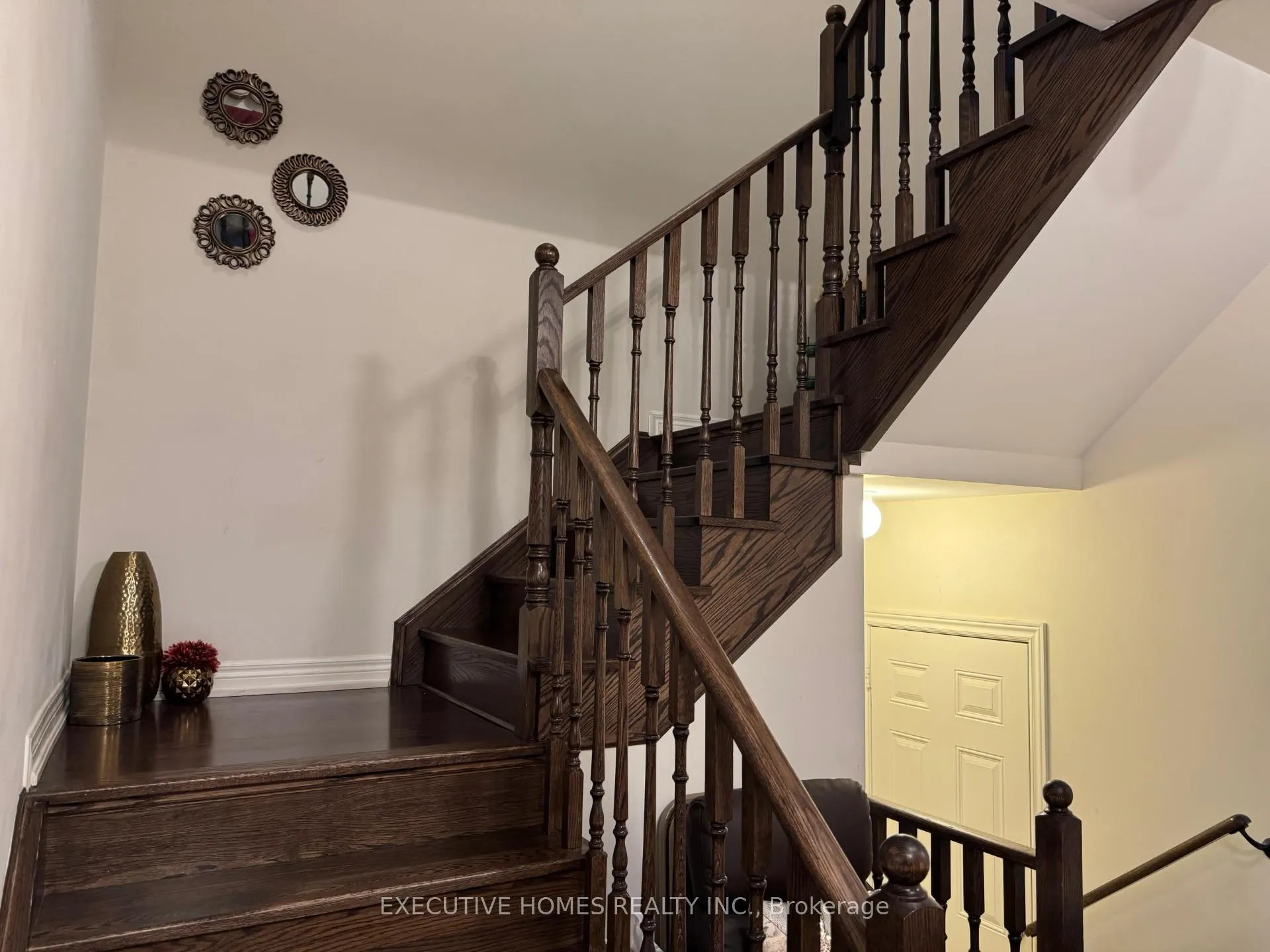 Photo 24 of 1 Blackberry Valley Crescent, Caledon, Rural Caledon — HOMEH