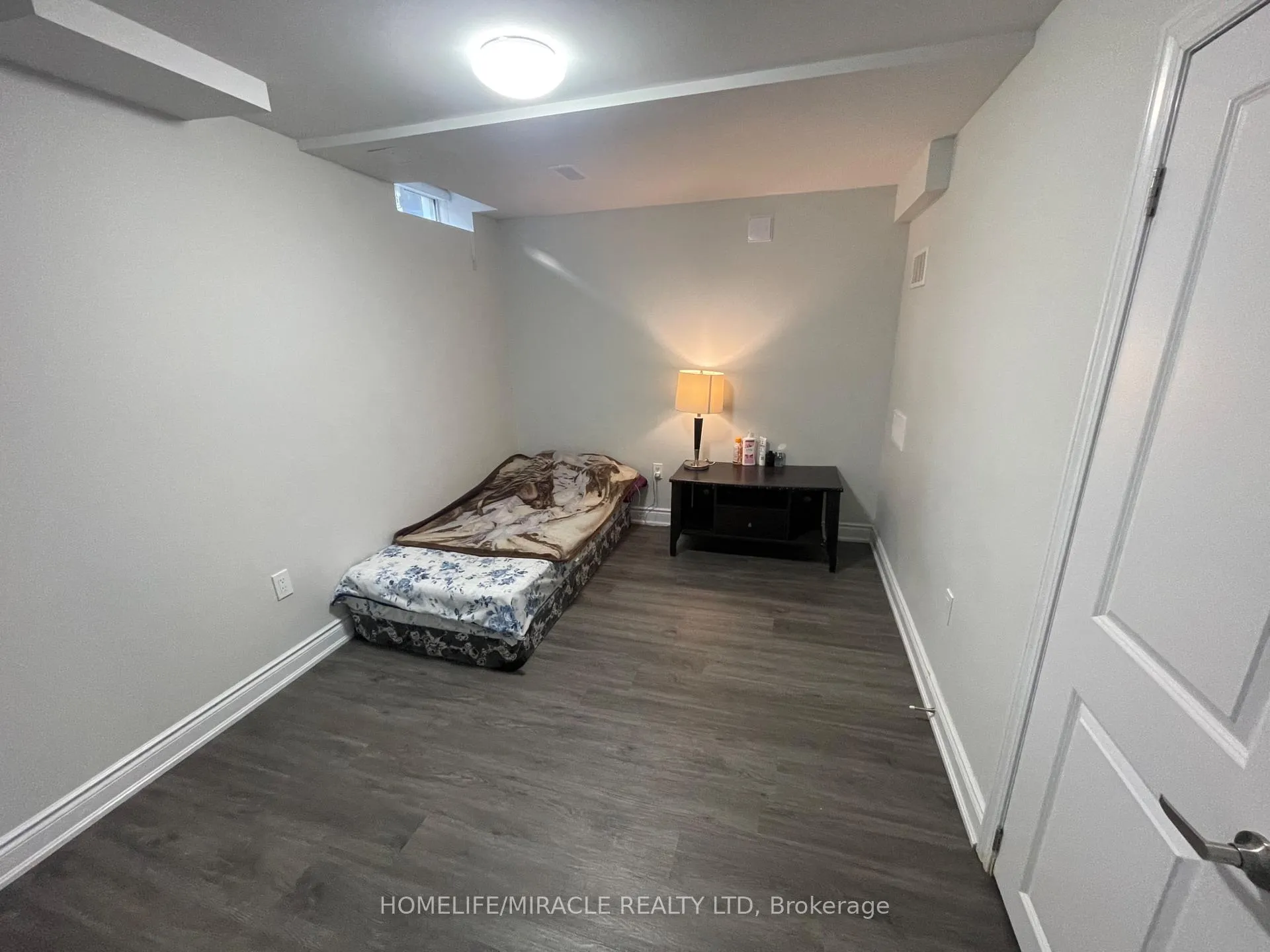 Photo 14 of Unit Basement, 67 Cobriza Crescent, Brampton, Northwest Brampton — HOMEH