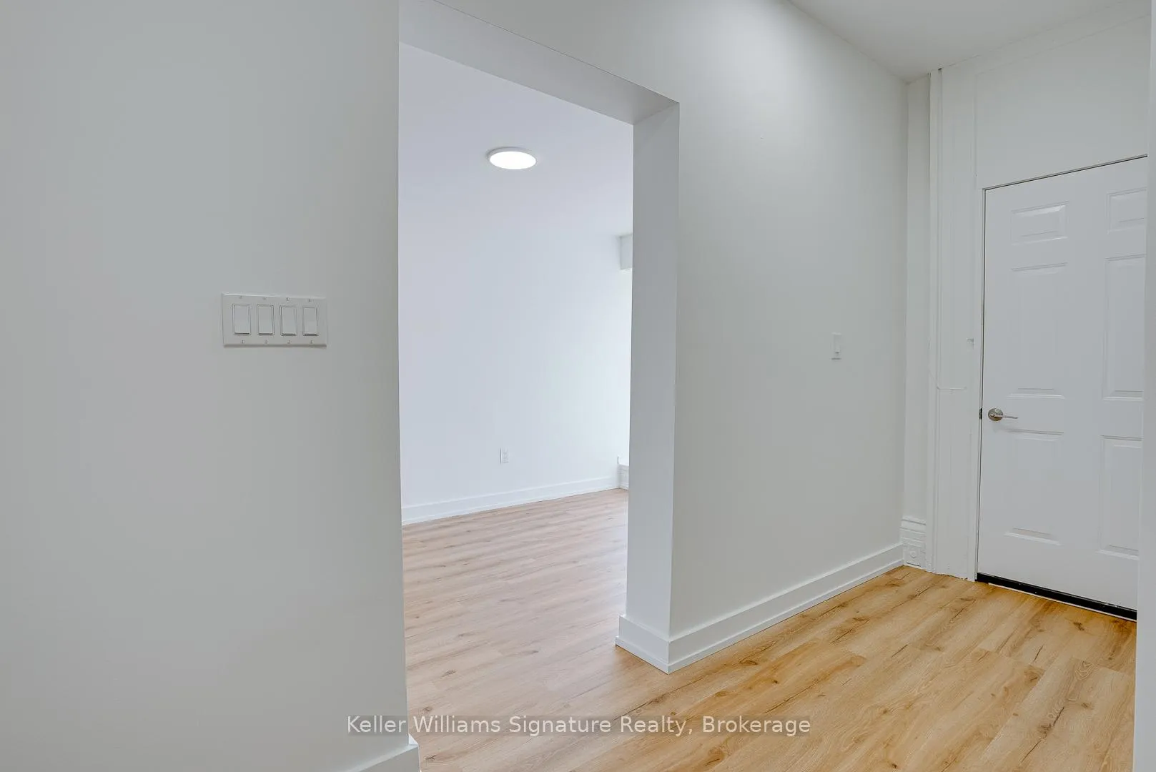 Photo 3 of Unit 6, 200 King Street, St. Catharines, Downtown — HOMEH