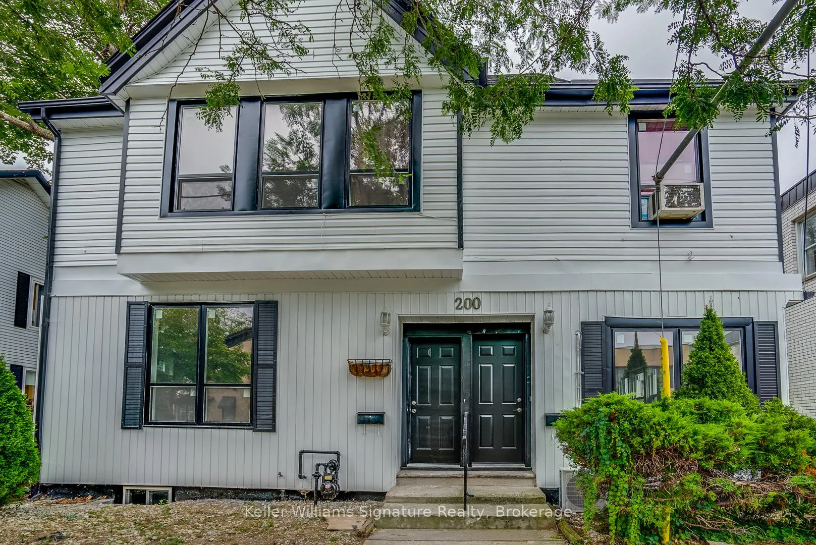 Photo 11 of Unit 6, 200 King Street, St. Catharines, Downtown — HOMEH