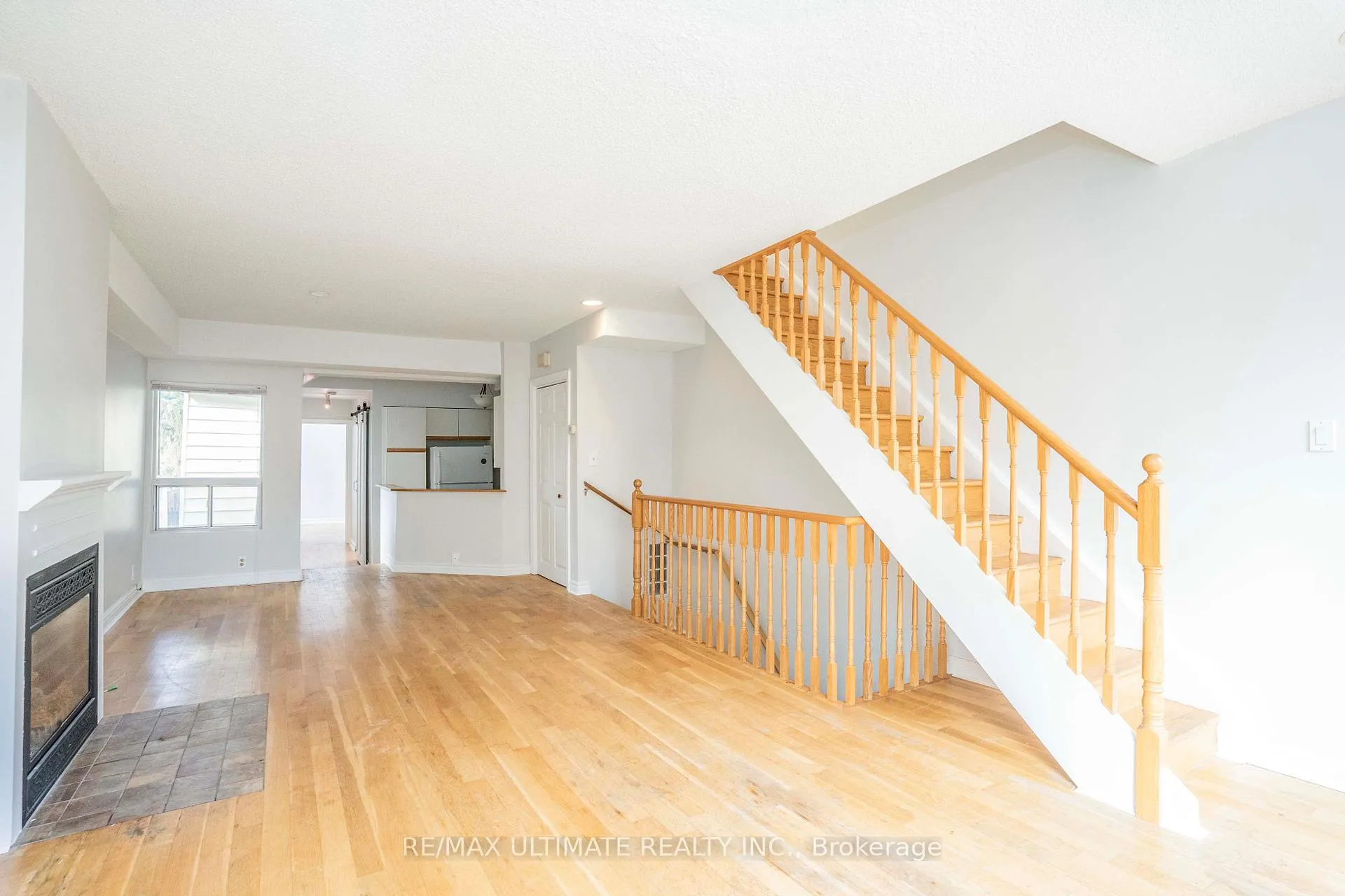 Photo 16 of 122 Harcourt Avenue, Toronto, Blake-Jones — HOMEH