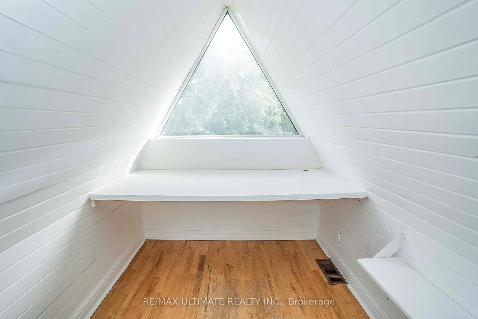 Photo 28 of 122 Harcourt Avenue, Toronto, Blake-Jones — HOMEH