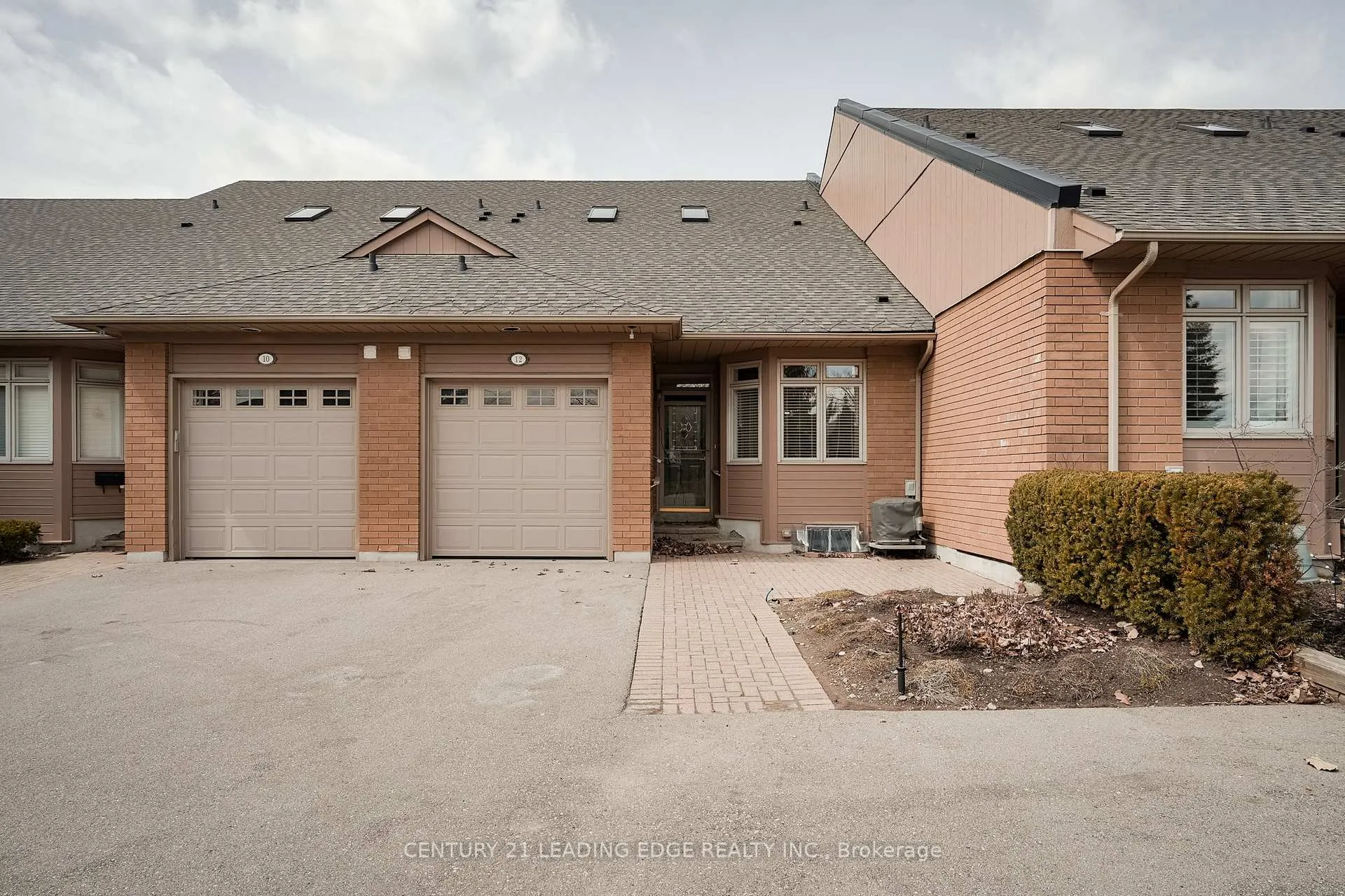 Photo 1 of 12 Lakeside Vista Way, Markham, Greensborough — HOMEH
