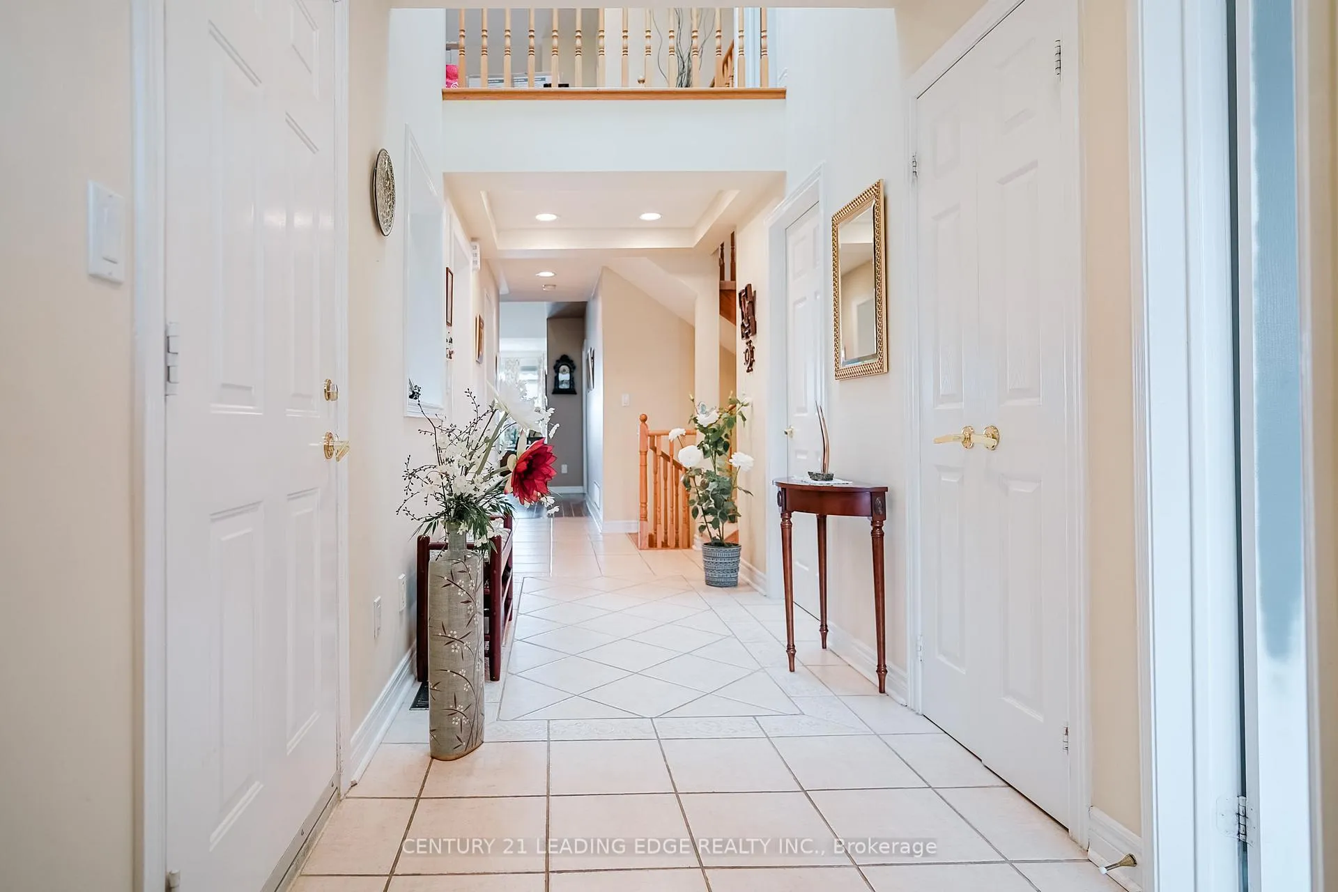 Photo 9 of 12 Lakeside Vista Way, Markham, Greensborough — HOMEH