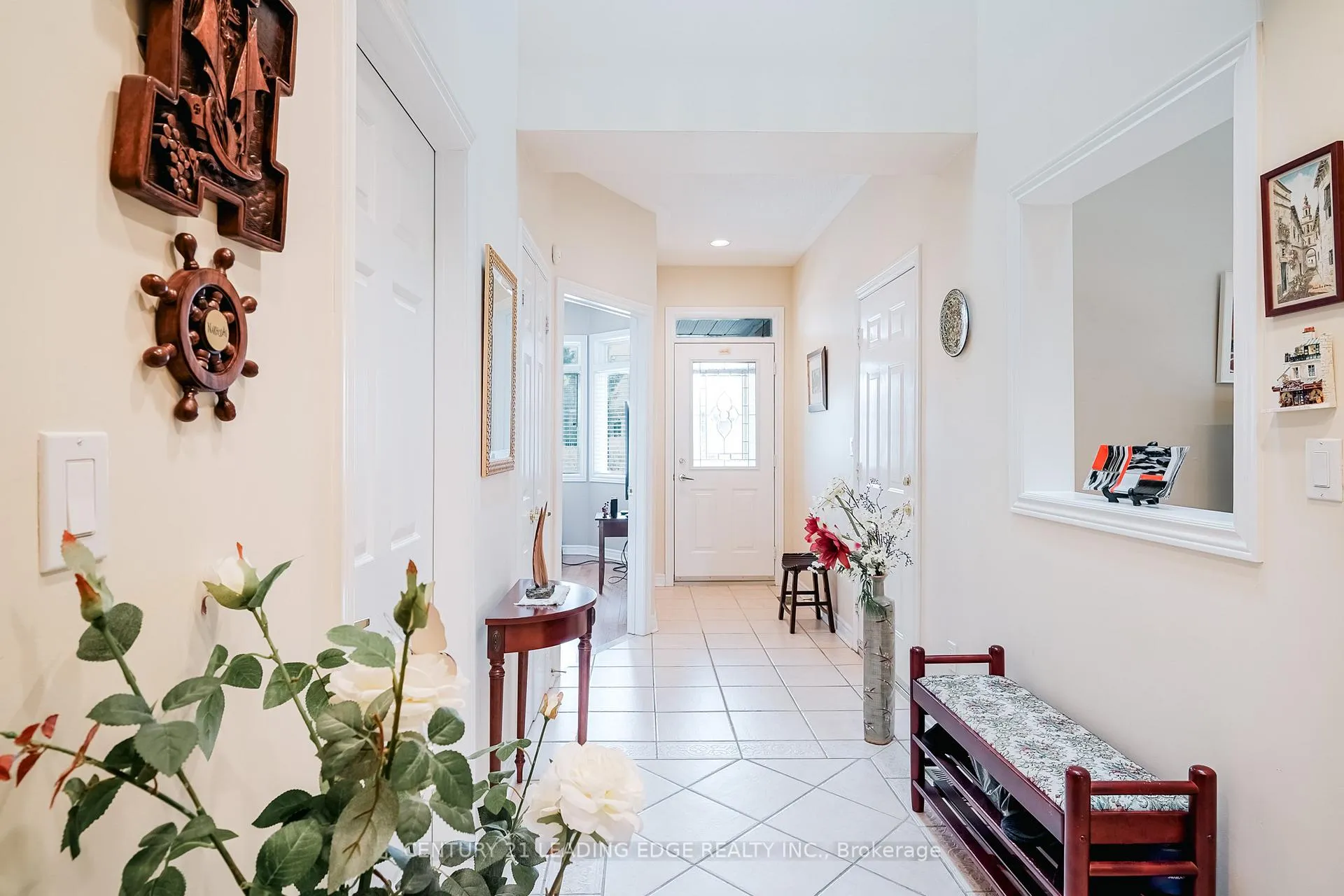 Photo 10 of 12 Lakeside Vista Way, Markham, Greensborough — HOMEH