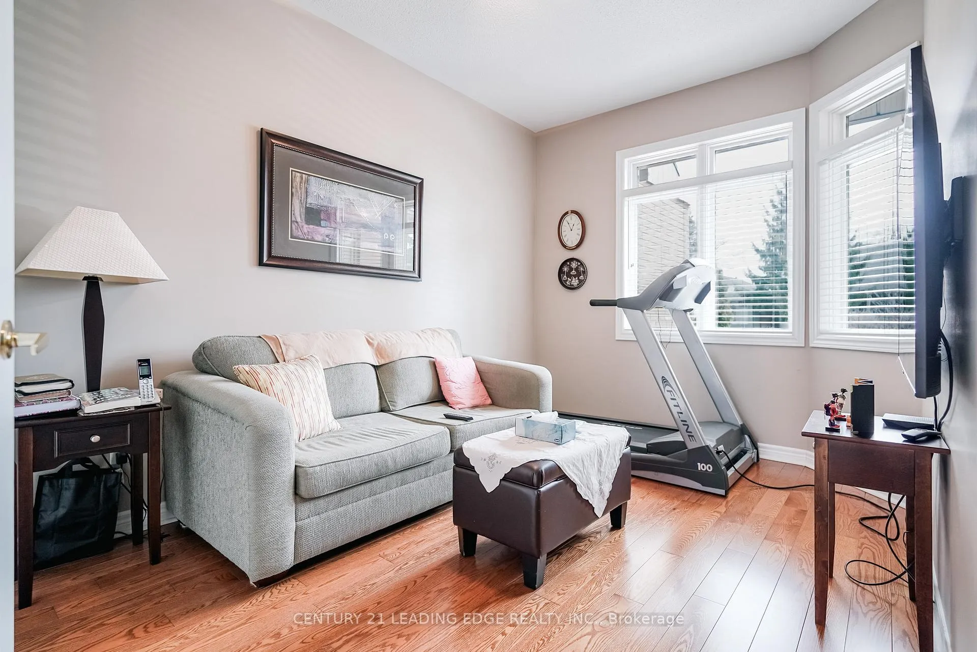 Photo 11 of 12 Lakeside Vista Way, Markham, Greensborough — HOMEH