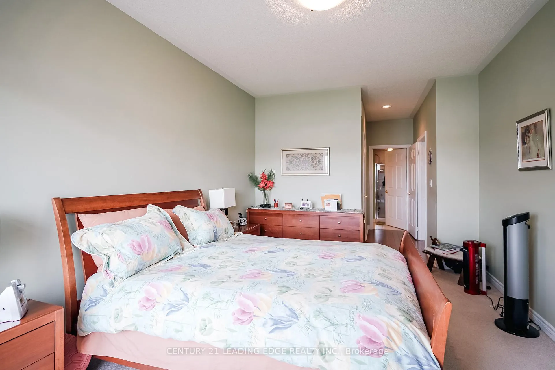 Photo 28 of 12 Lakeside Vista Way, Markham, Greensborough — HOMEH