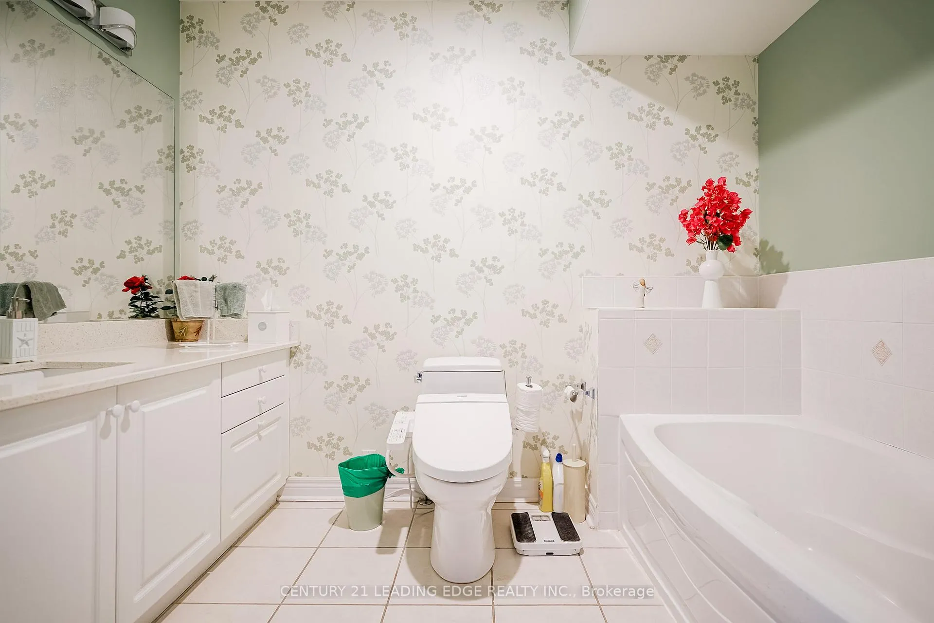 Photo 30 of 12 Lakeside Vista Way, Markham, Greensborough — HOMEH