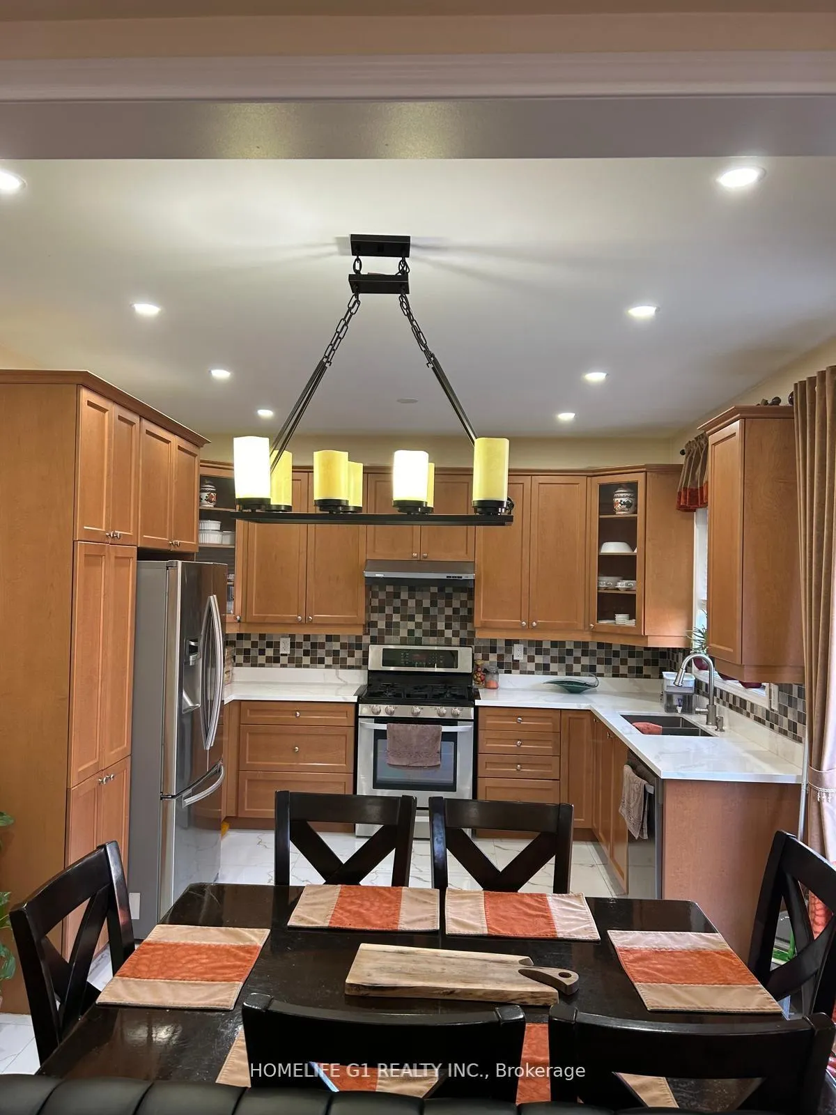 Photo 17 of 17 Seascape Crescent, Brampton, Bram East — HOMEH