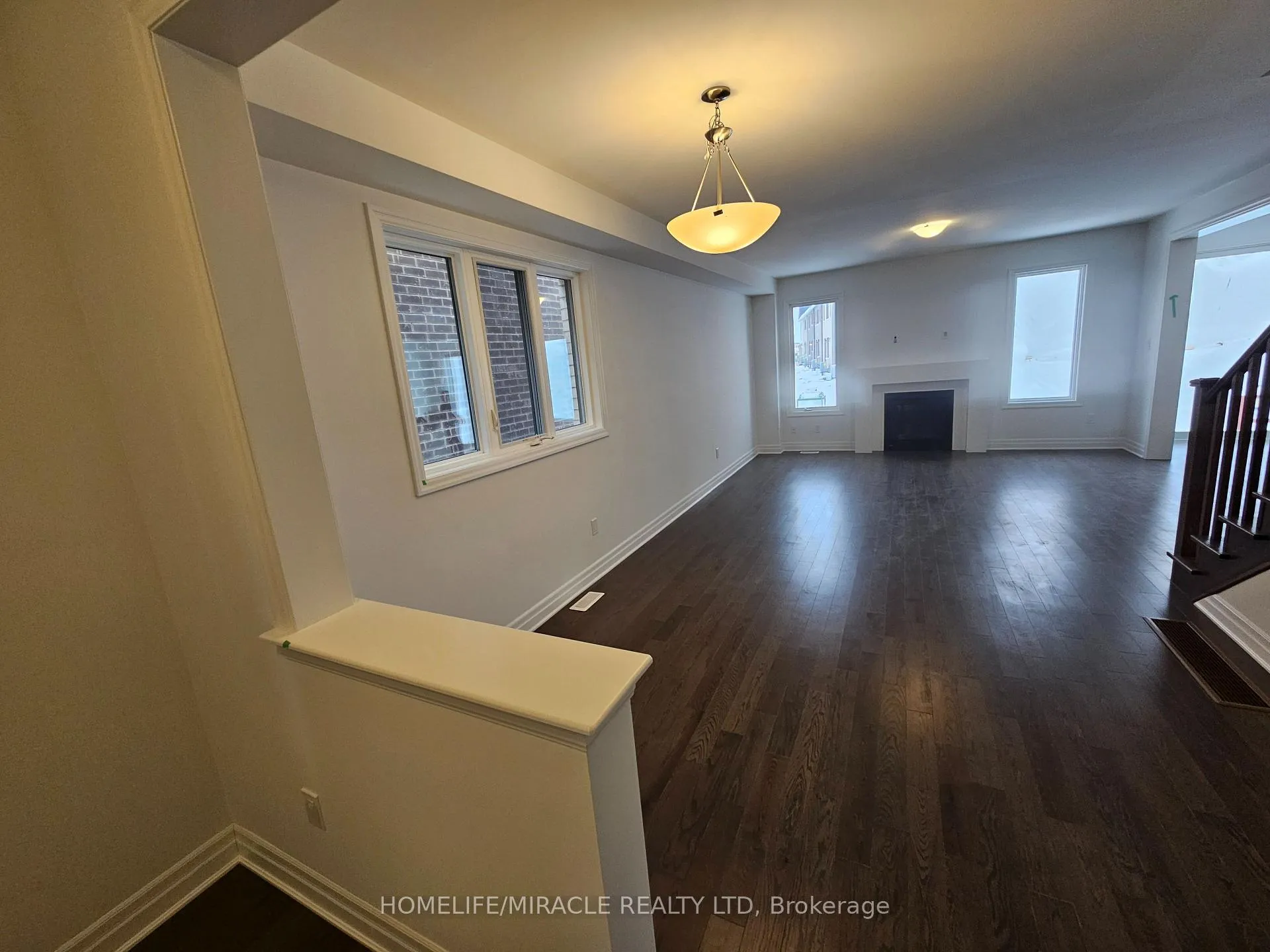 Photo 4 of 1307 Lily Crescent, Milton, Walker — HOMEH