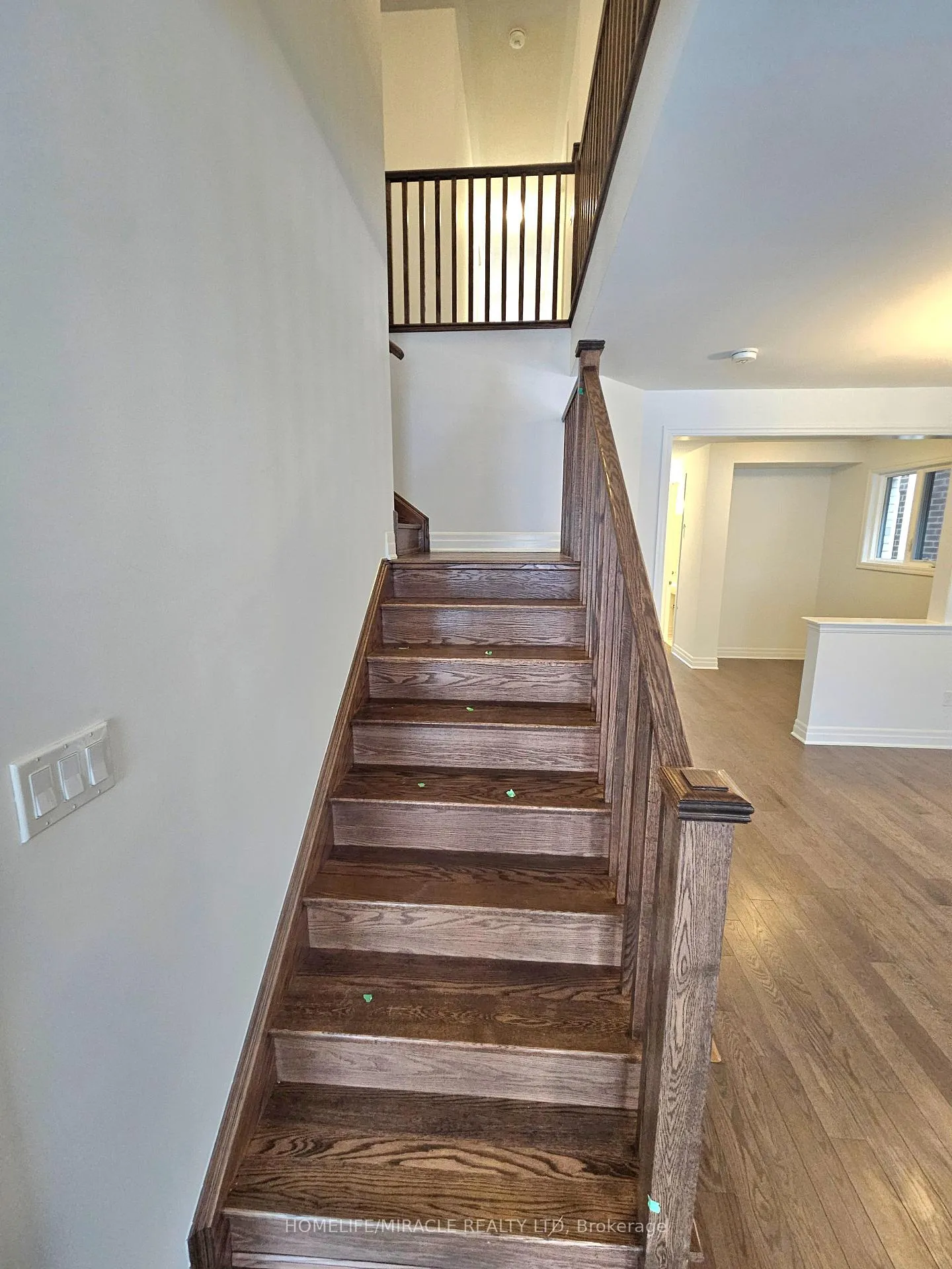 Photo 12 of 1307 Lily Crescent, Milton, Walker — HOMEH
