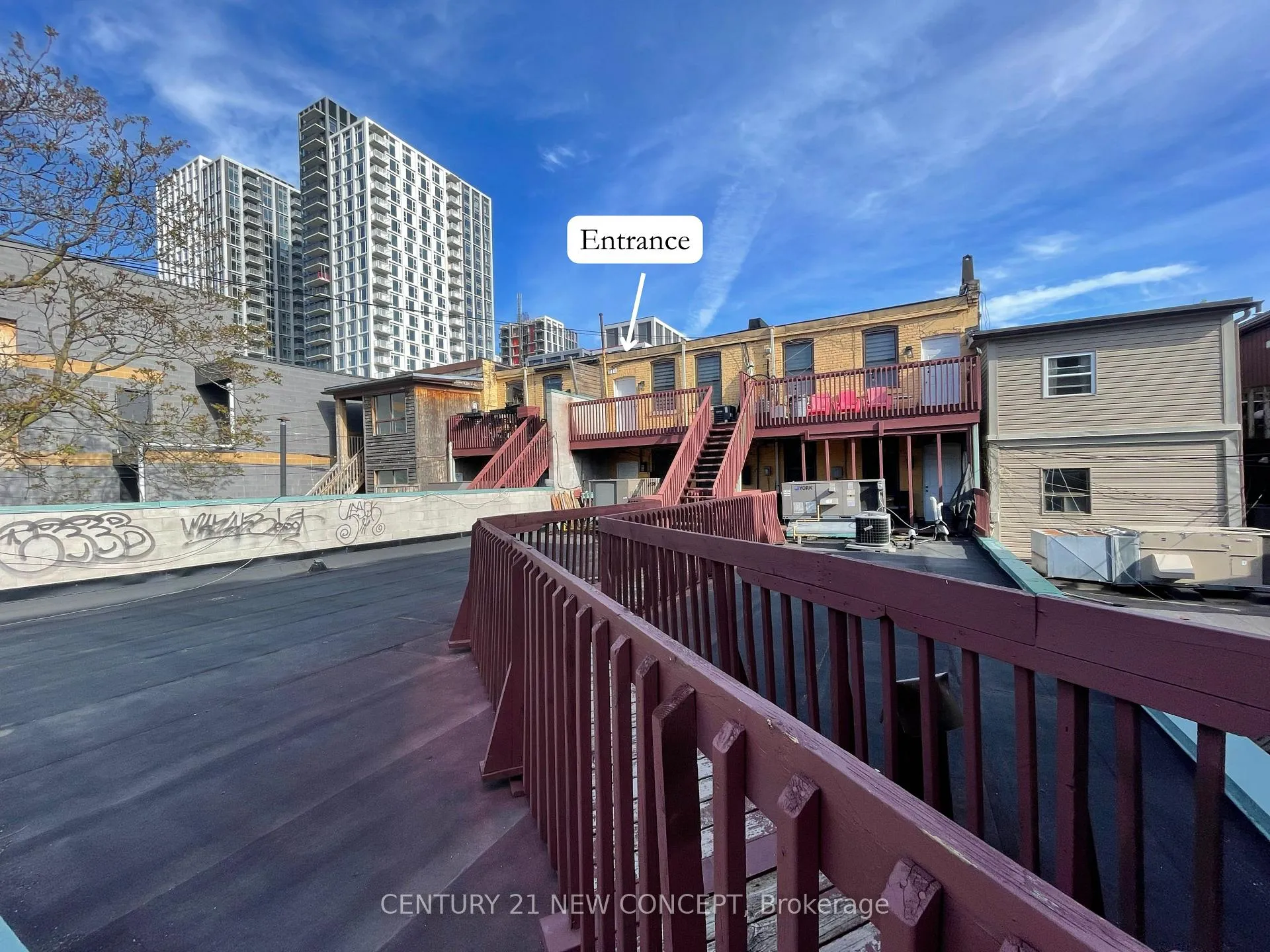 Photo 11 of Unit 3, 602 Bloor Street W, Toronto, The Annex — HOMEH