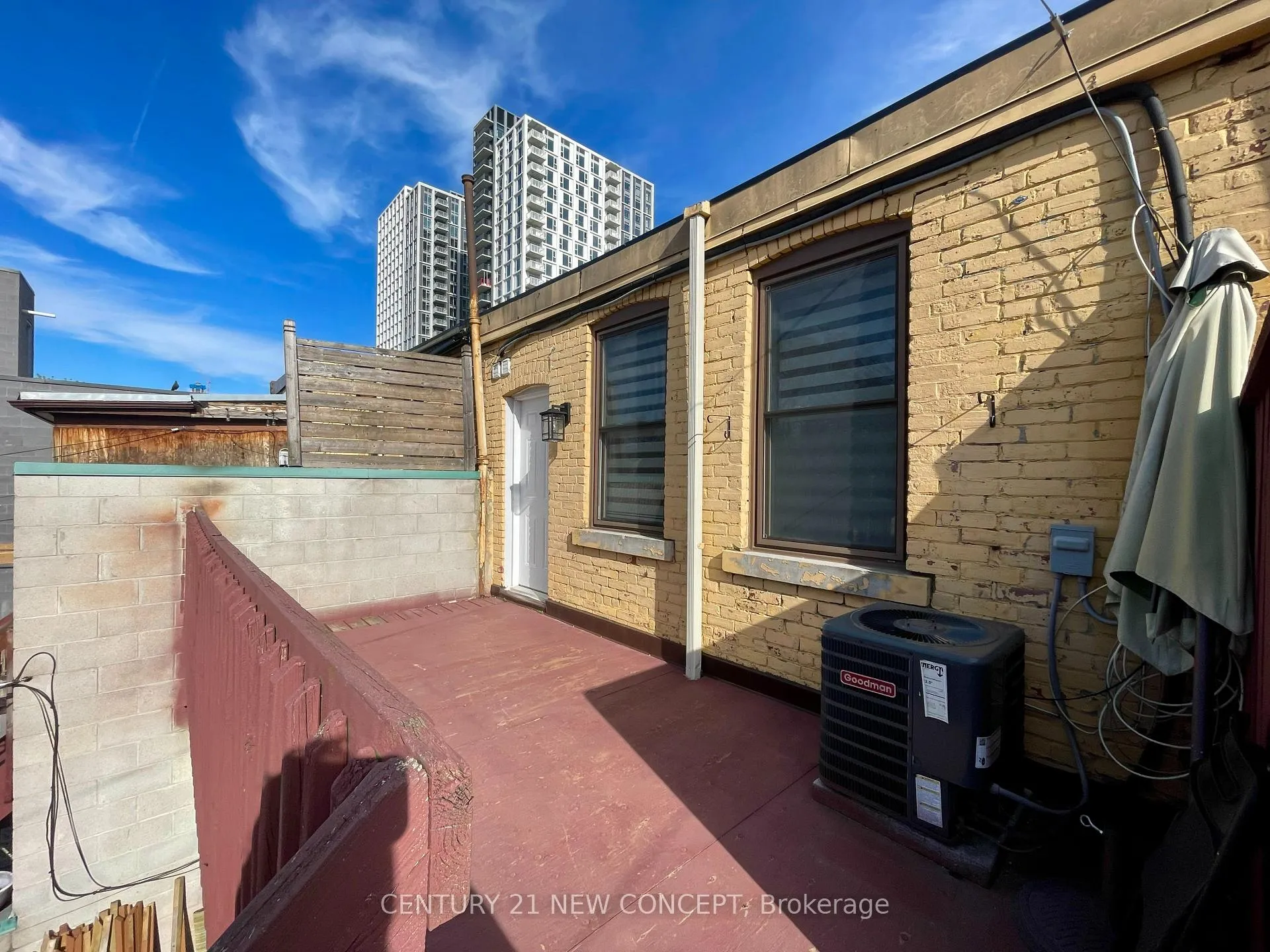 Photo 12 of Unit 3, 602 Bloor Street W, Toronto, The Annex — HOMEH
