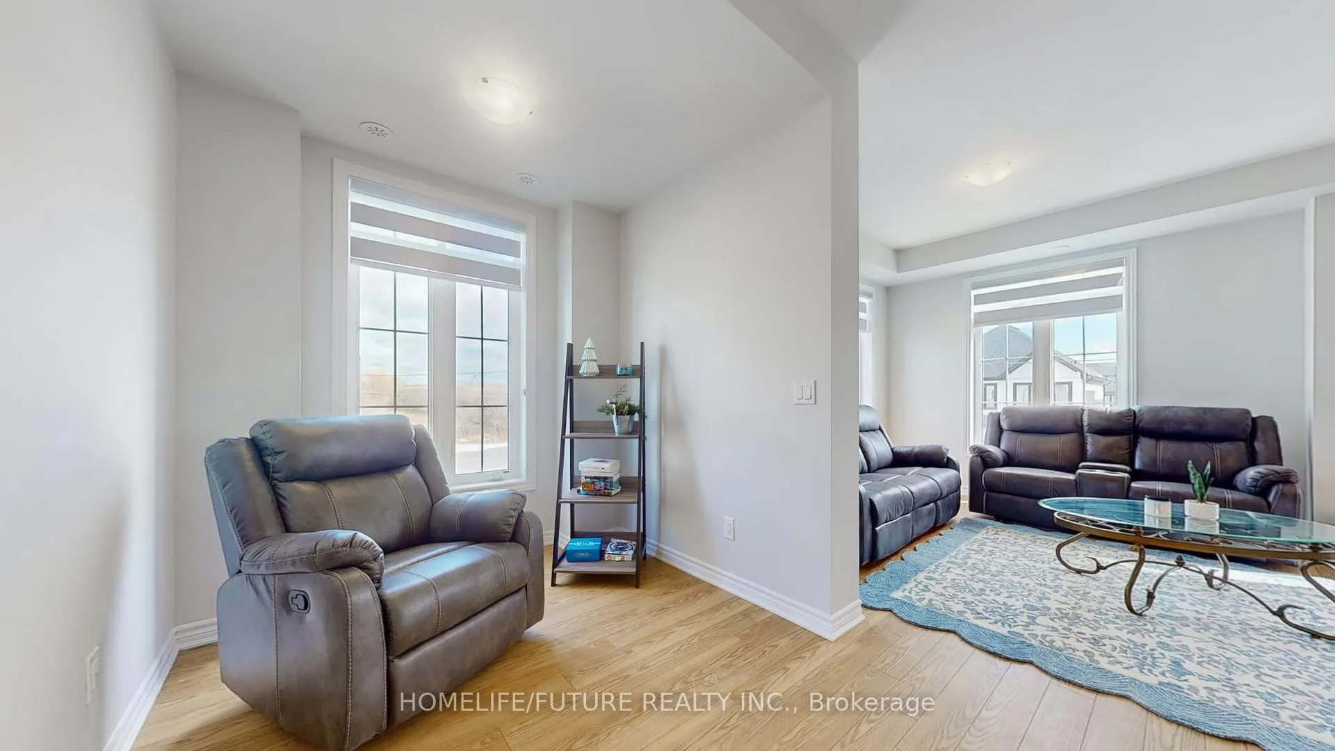 Photo 8 of 1070 Dyas Avenue, Oshawa, Kedron — HOMEH