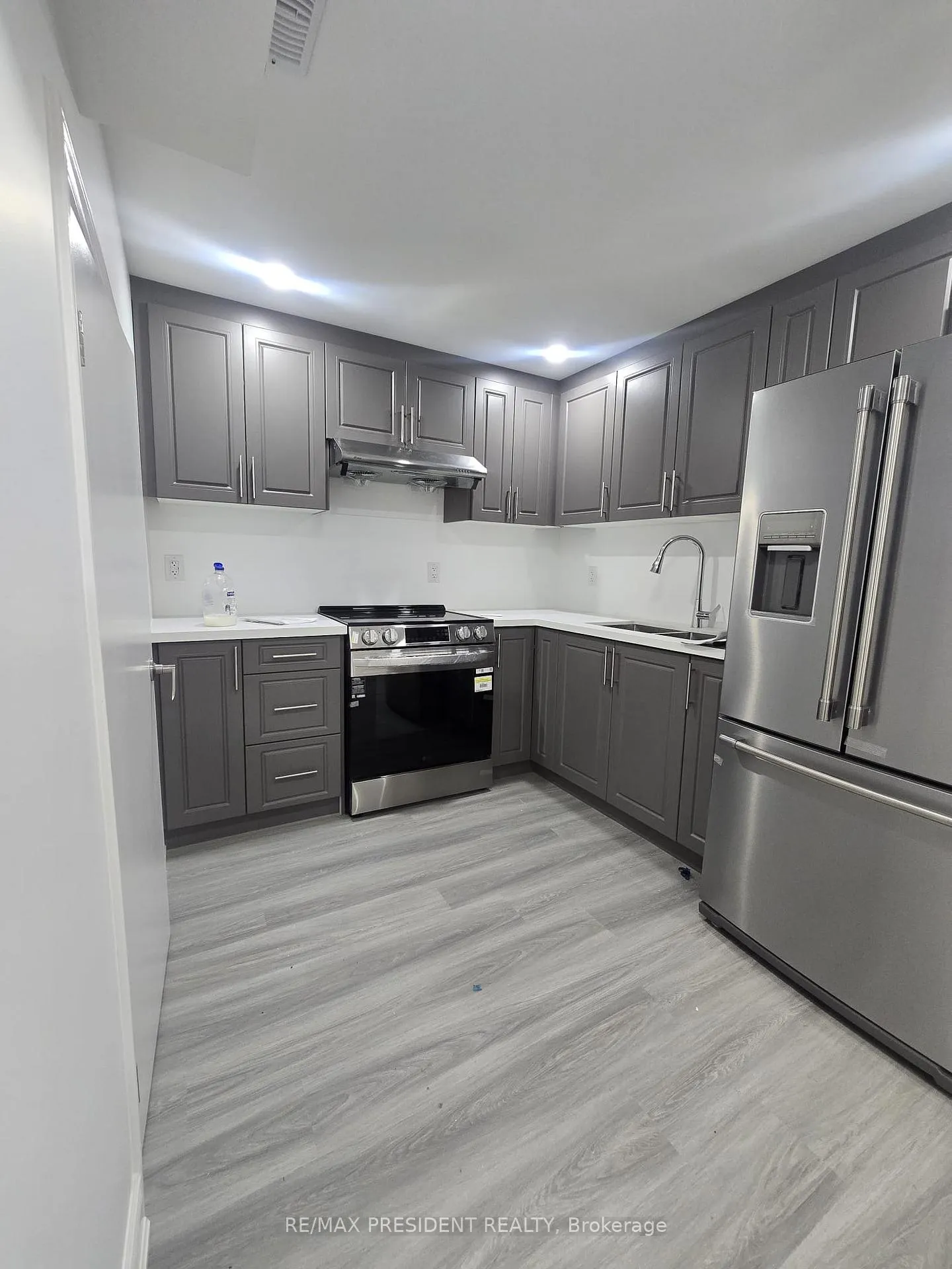 Photo 2 of Unit Basement, 59 Natronia Trail, Brampton, Bram East — HOMEH