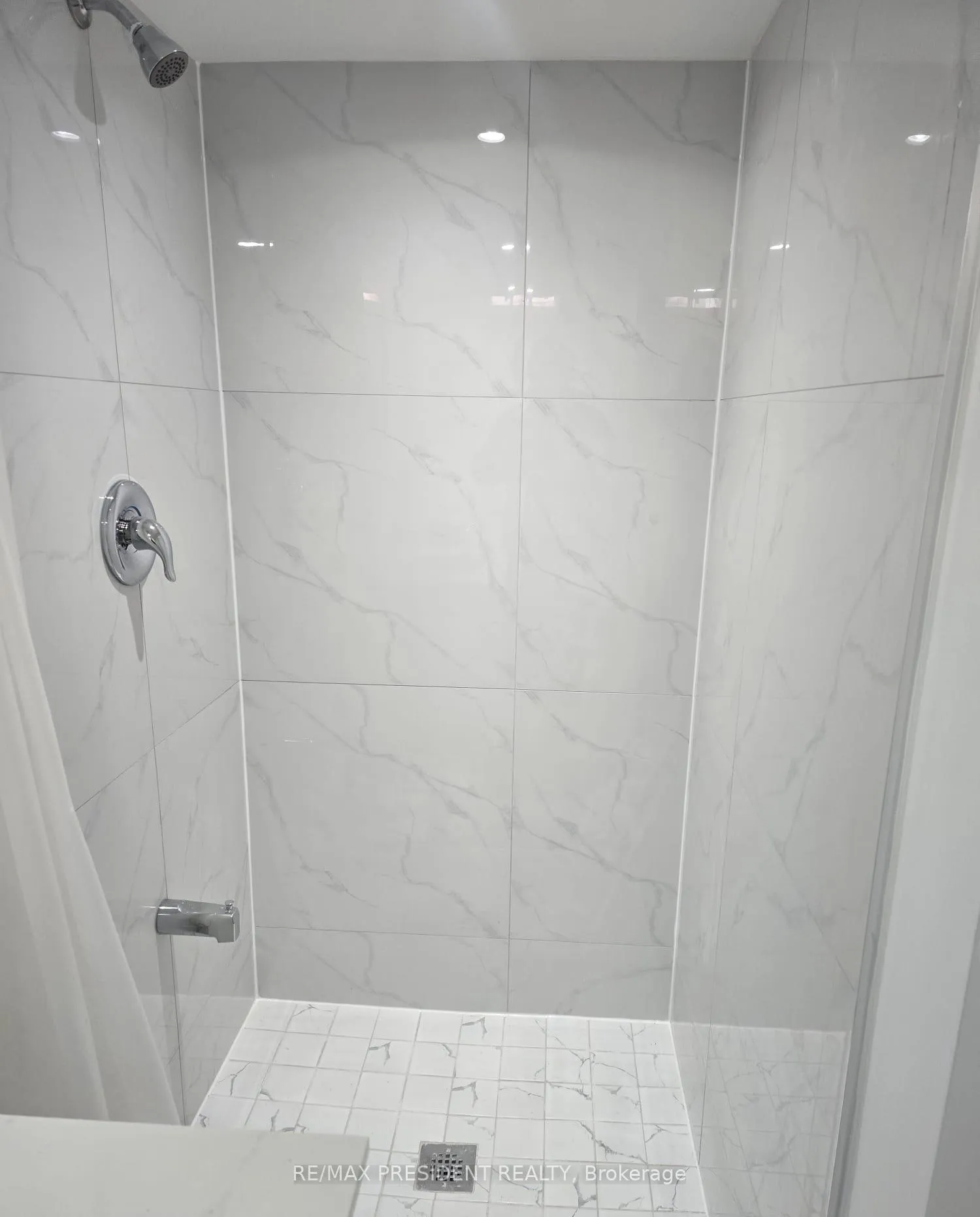 Photo 6 of Unit Basement, 59 Natronia Trail, Brampton, Bram East — HOMEH