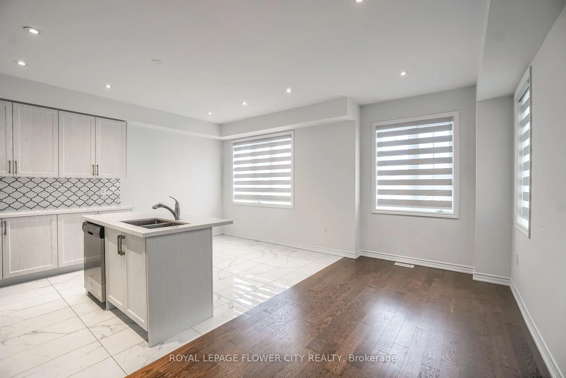 Photo 6 of Unit Upper, 37 Hashmi Place, Brampton, Credit Valley — HOMEH