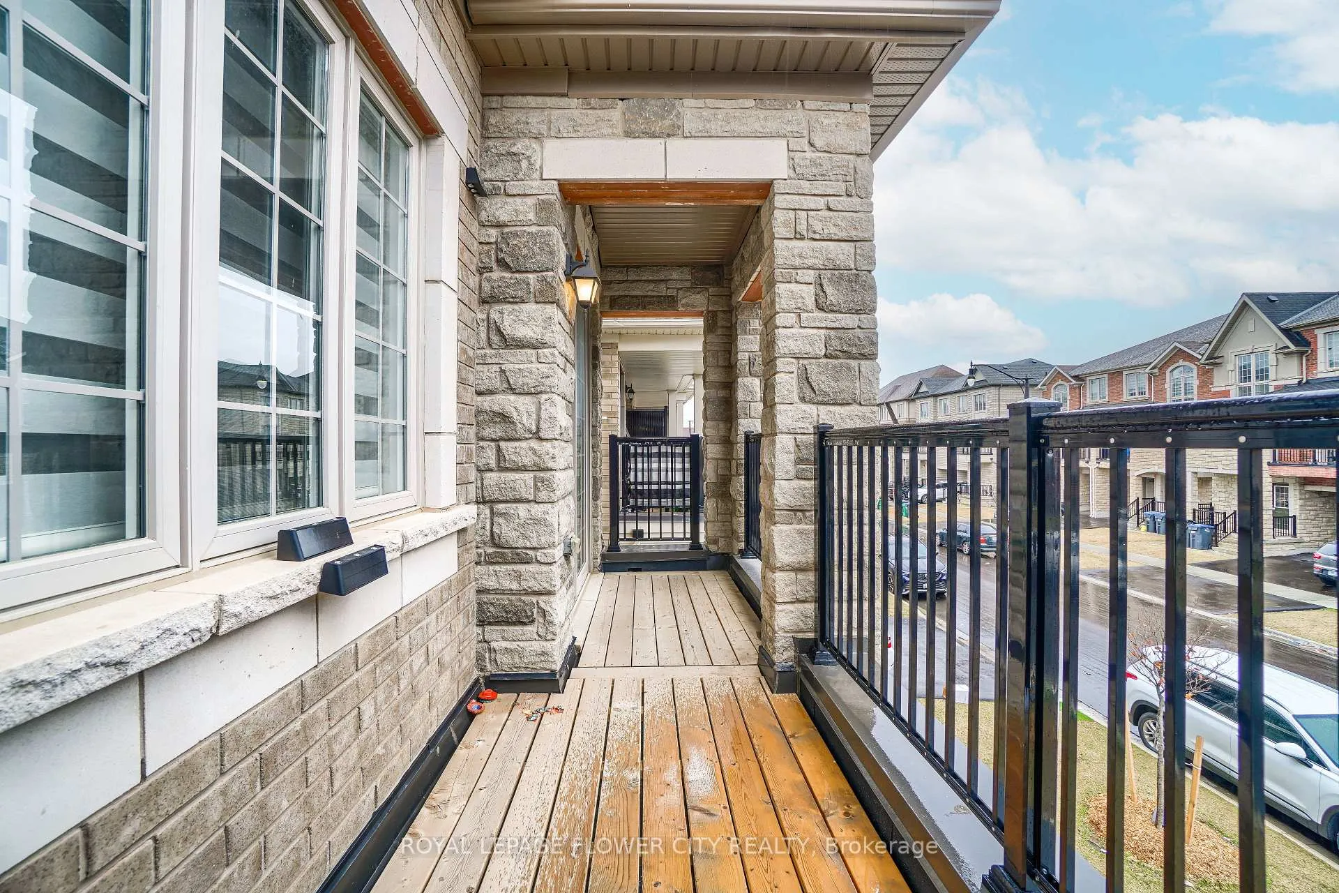 Photo 24 of Unit Upper, 37 Hashmi Place, Brampton, Credit Valley — HOMEH