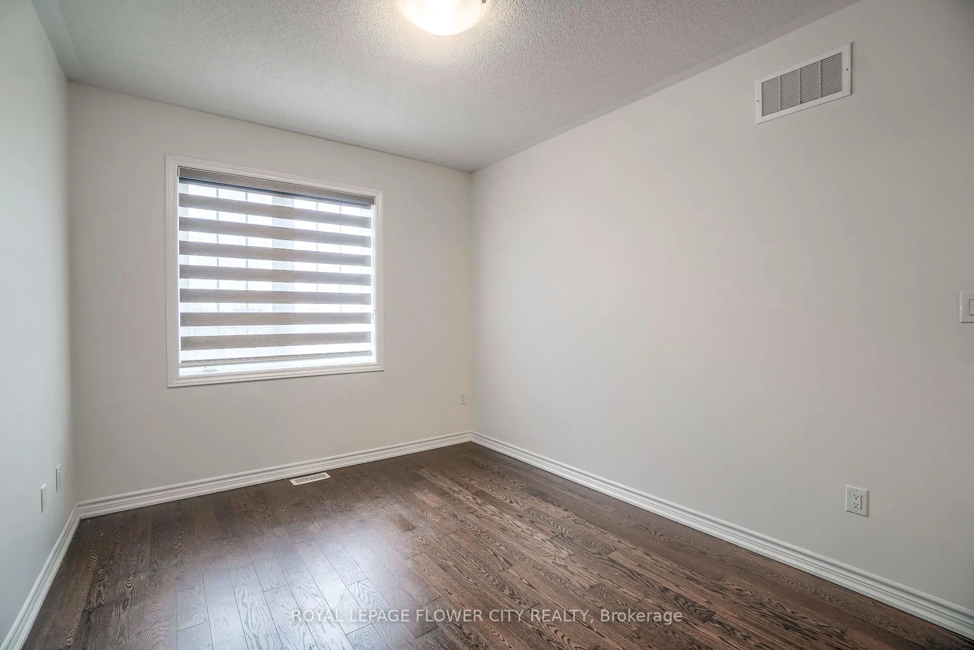 Photo 26 of Unit Upper, 37 Hashmi Place, Brampton, Credit Valley — HOMEH