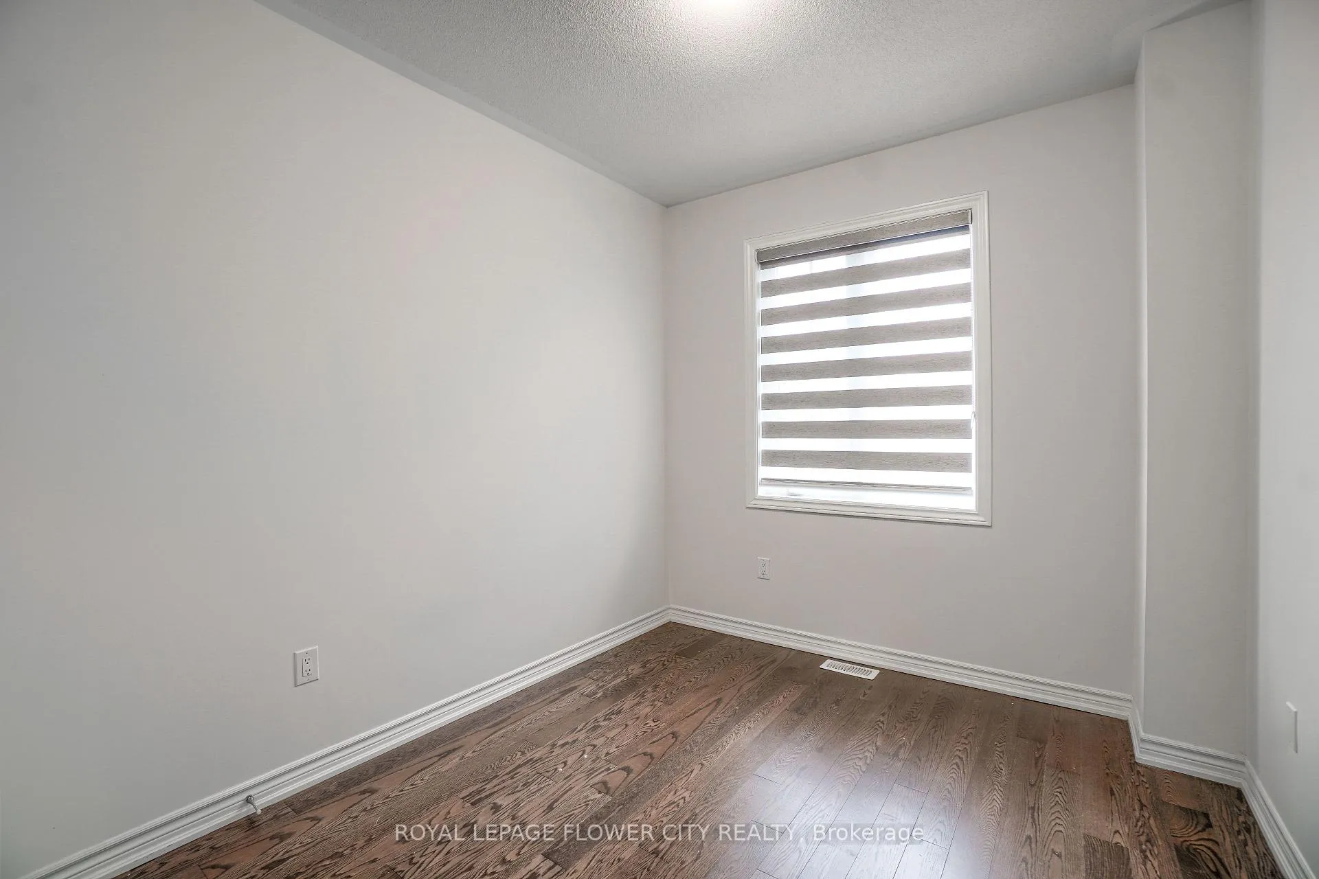 Photo 33 of Unit Upper, 37 Hashmi Place, Brampton, Credit Valley — HOMEH