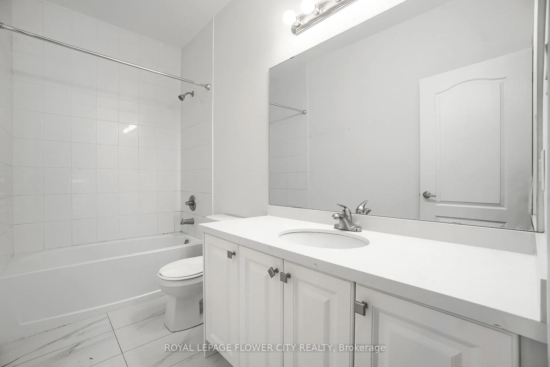 Photo 35 of Unit Upper, 37 Hashmi Place, Brampton, Credit Valley — HOMEH