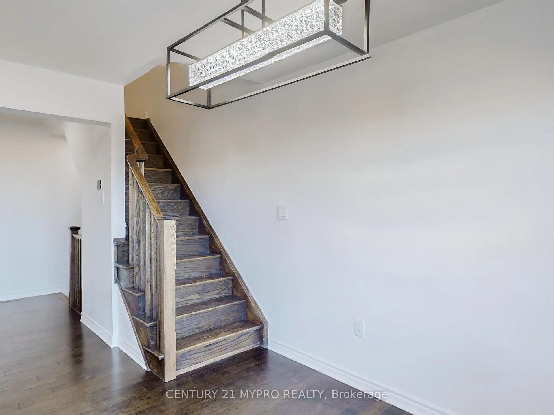 Photo 12 of 2513 Fall Harvest Crescent, Pickering, Rural Pickering — HOMEH