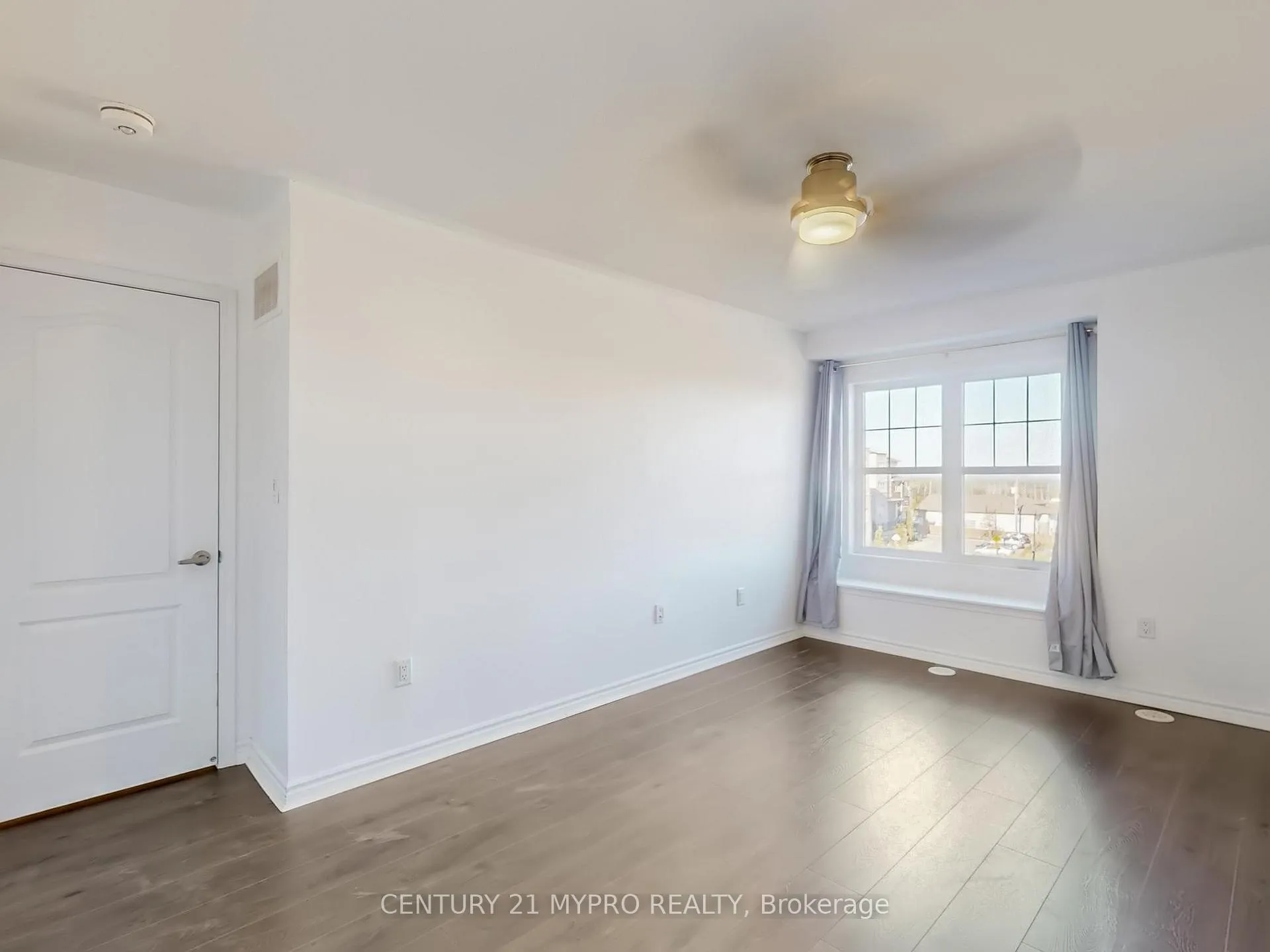 Photo 14 of 2513 Fall Harvest Crescent, Pickering, Rural Pickering — HOMEH