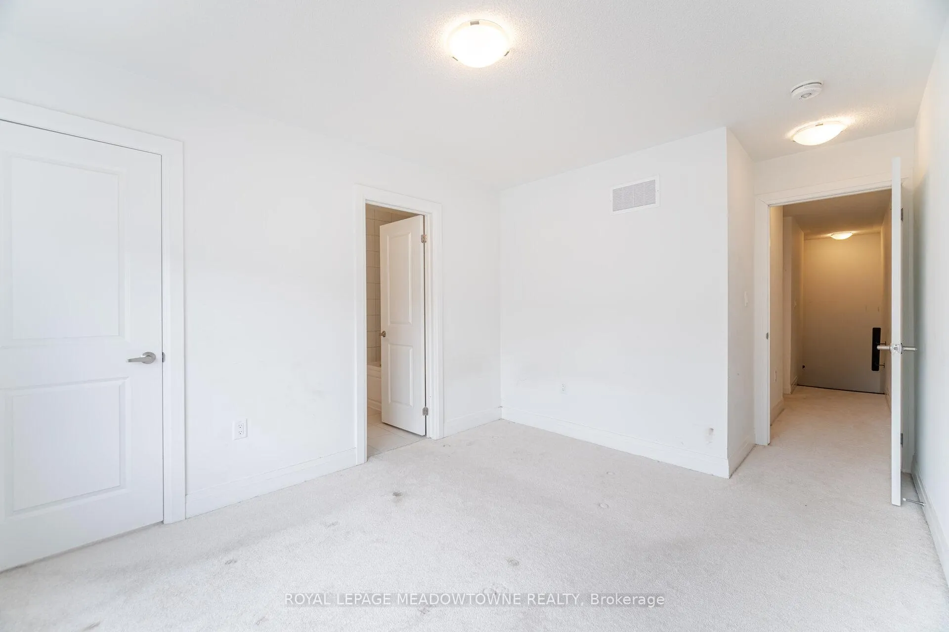Photo 25 of 45 Melmar Street, Brampton, Northwest Brampton — HOMEH