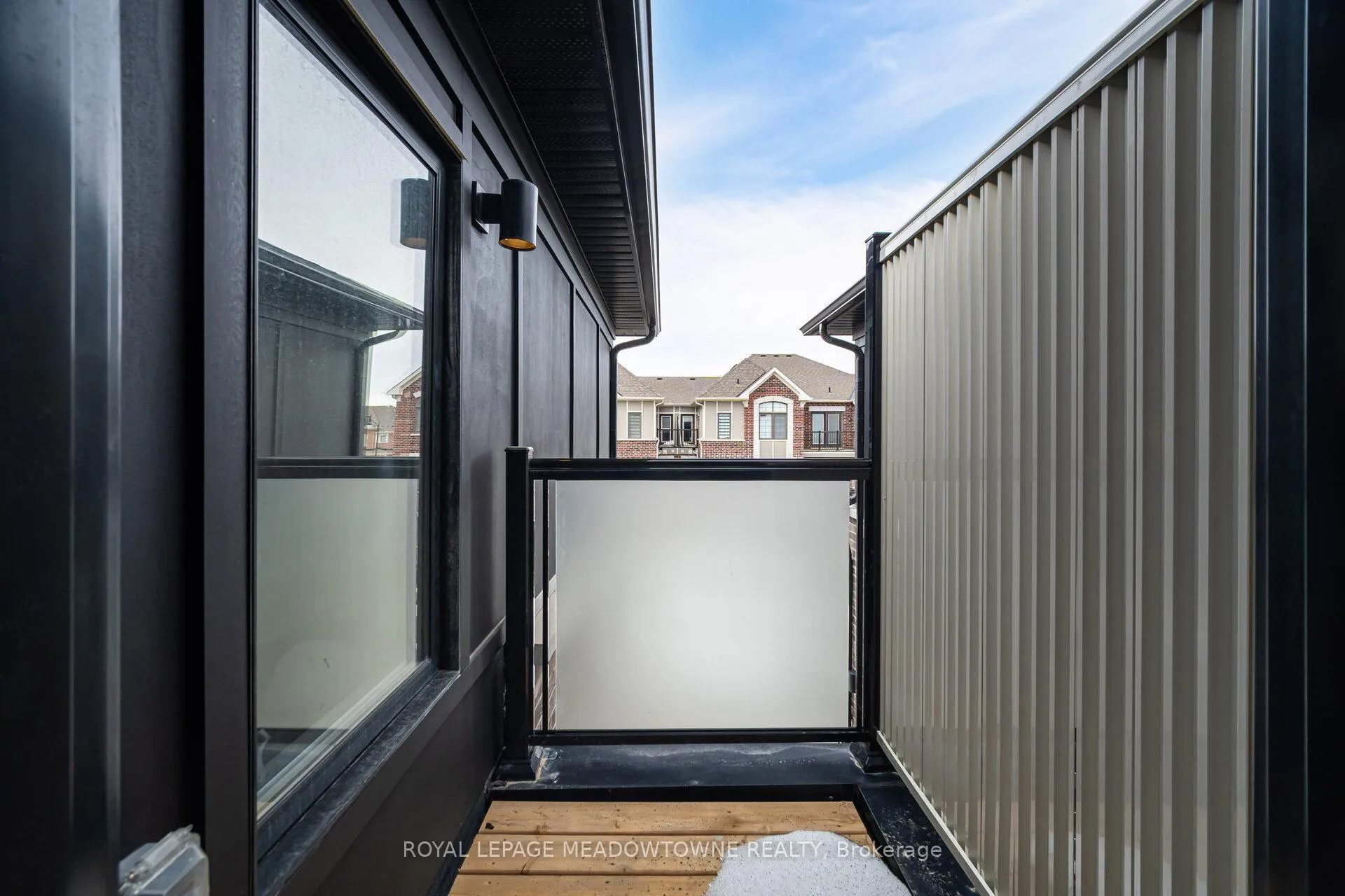 Photo 32 of 45 Melmar Street, Brampton, Northwest Brampton — HOMEH