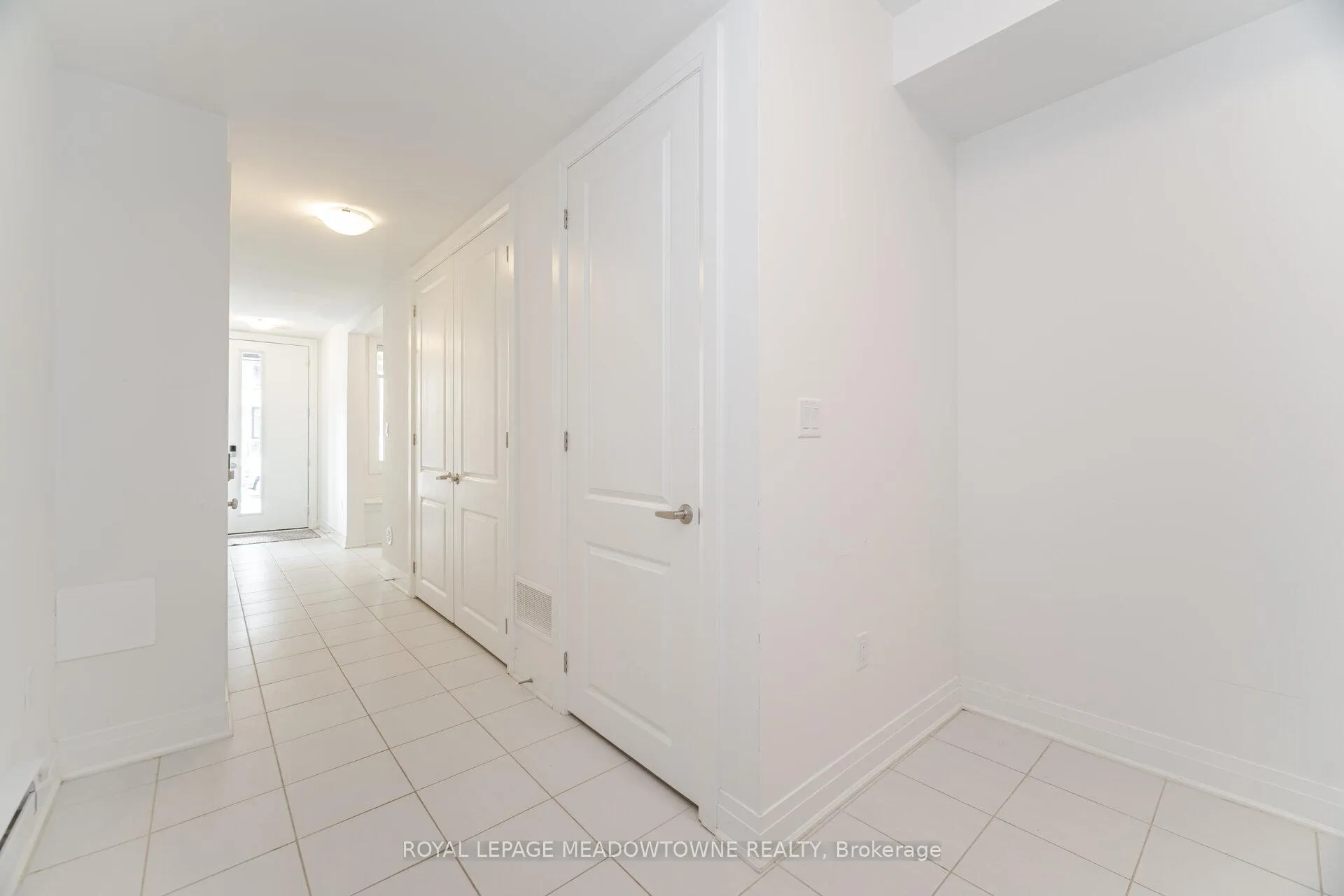 Photo 37 of 45 Melmar Street, Brampton, Northwest Brampton — HOMEH
