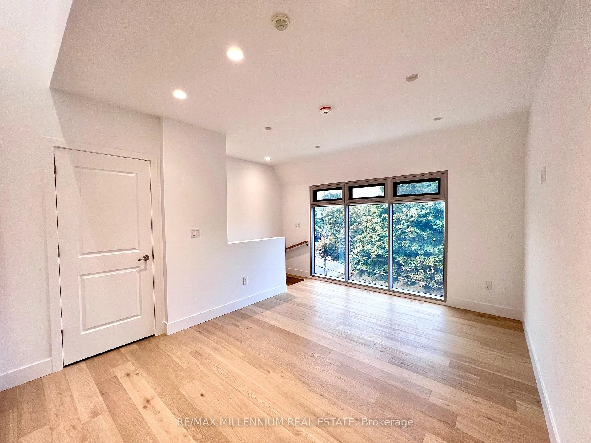 Photo 8 of Unit Unit 3, 299 Ossington Avenue, Toronto, Trinity-Bellwoods — HOMEH