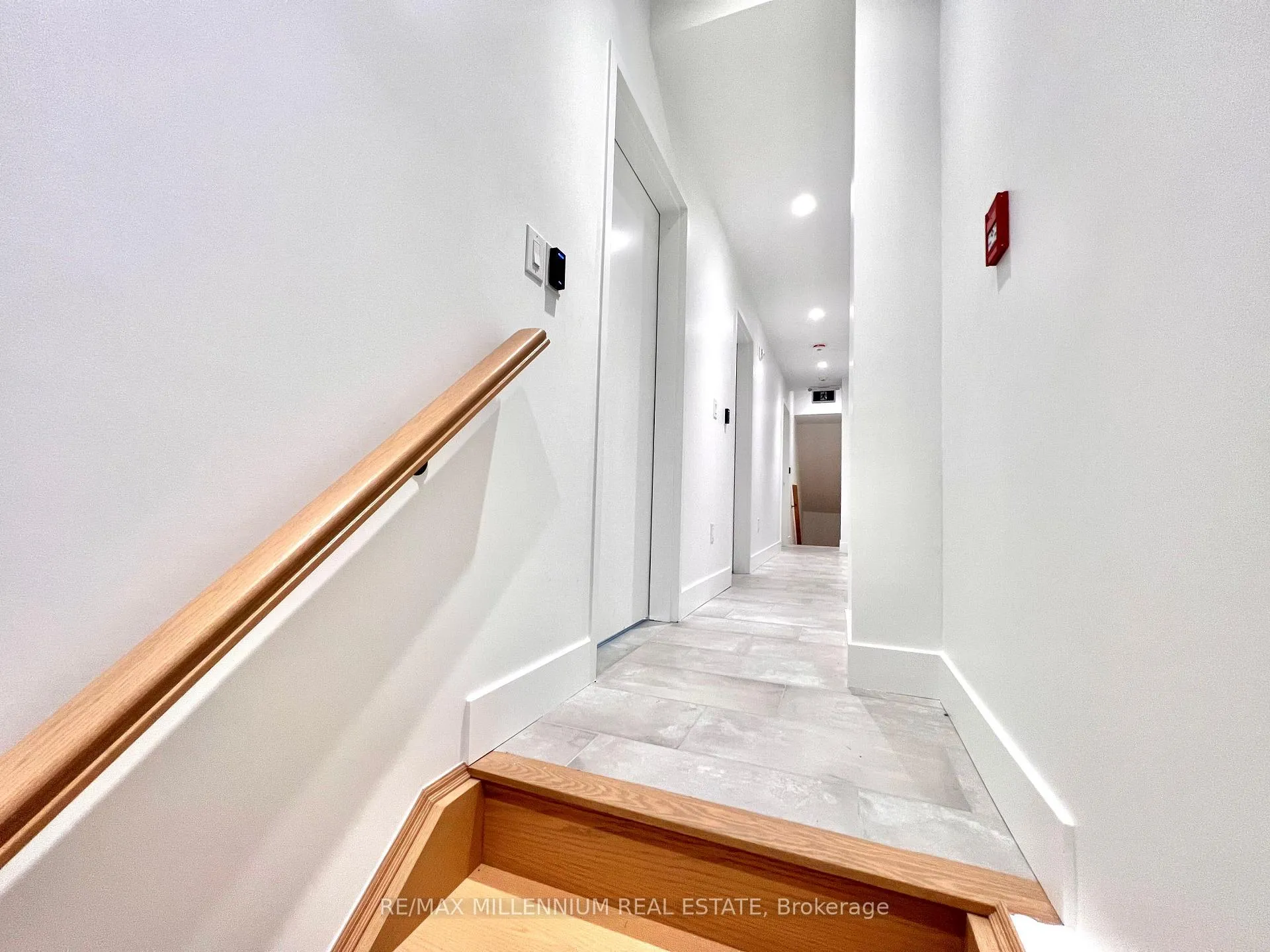 Photo 17 of Unit Unit 3, 299 Ossington Avenue, Toronto, Trinity-Bellwoods — HOMEH