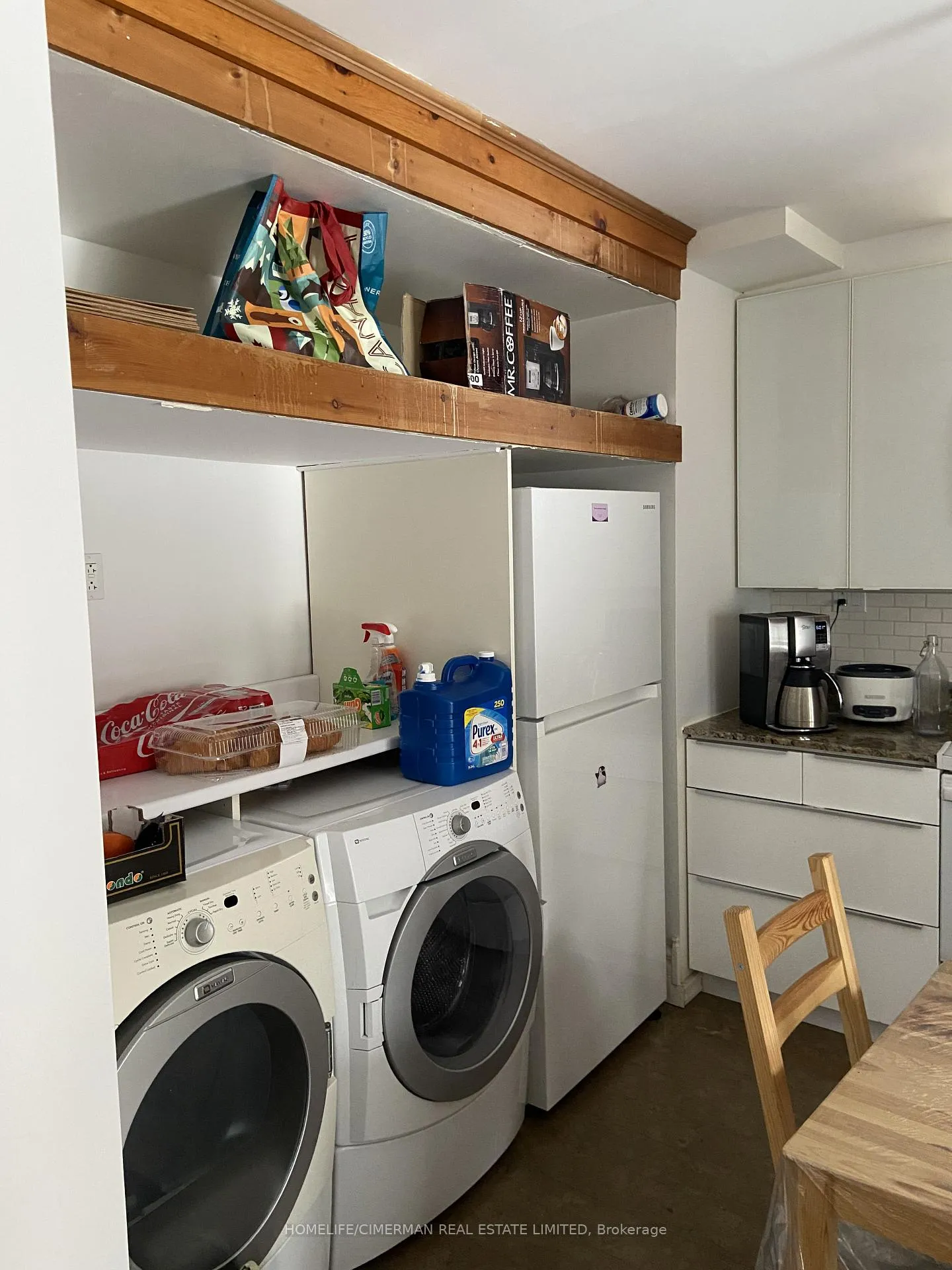 Photo 10 of Unit Unit C, 24 Kennedy Street, Aurora, Aurora Village — HOMEH
